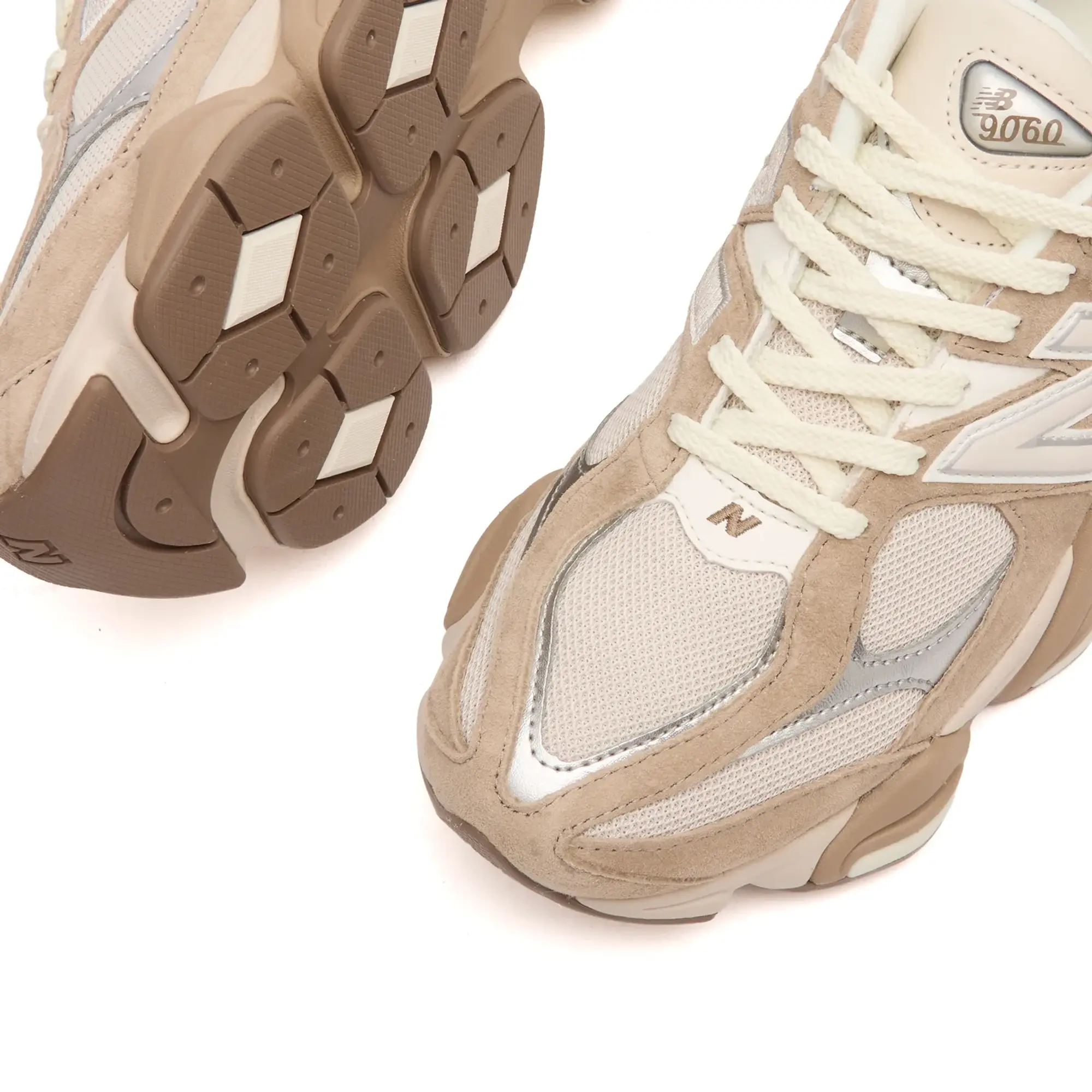 New Balance U9060ERM Sneaker Beige