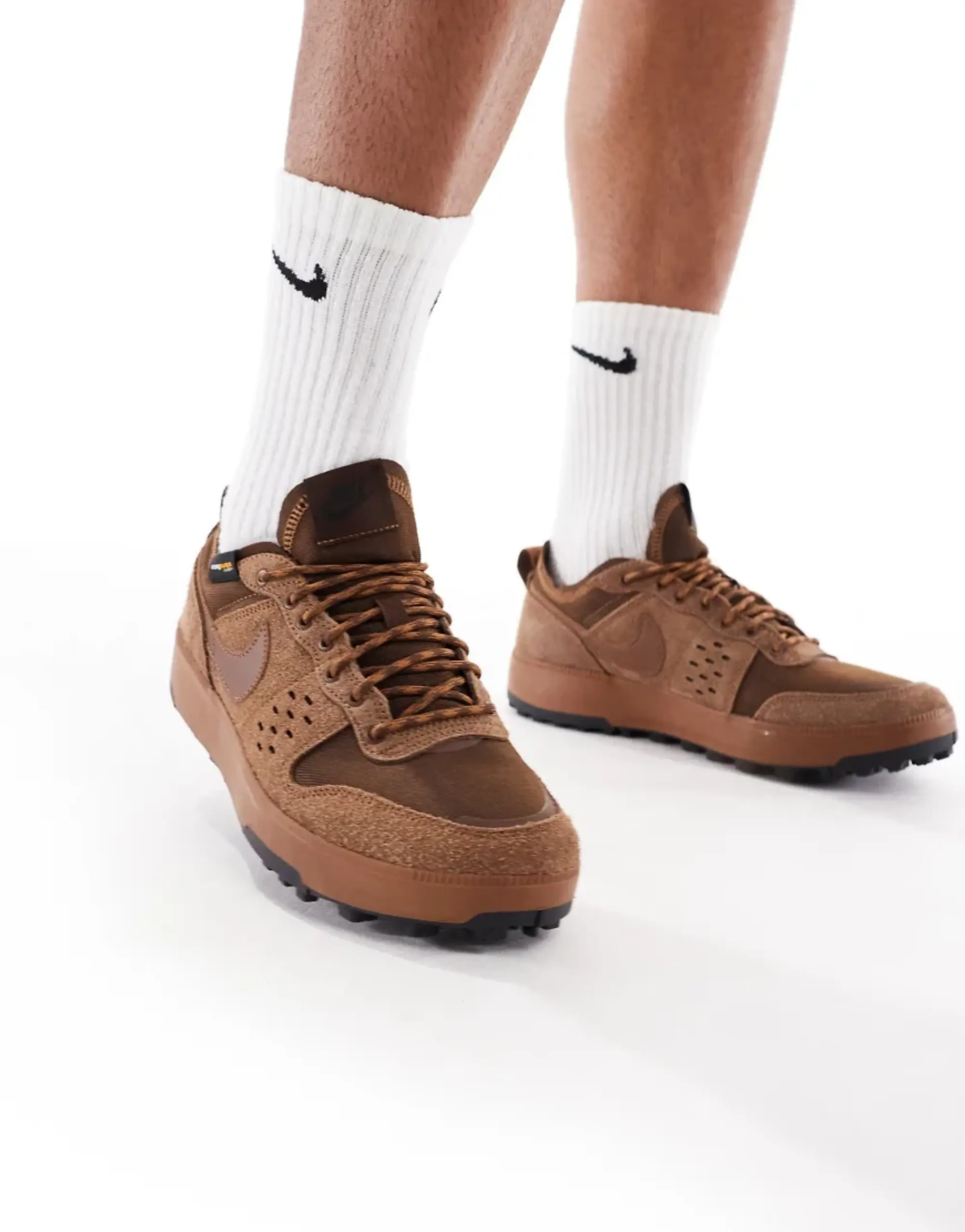 Nike C1ty Premium Trainers In Brown