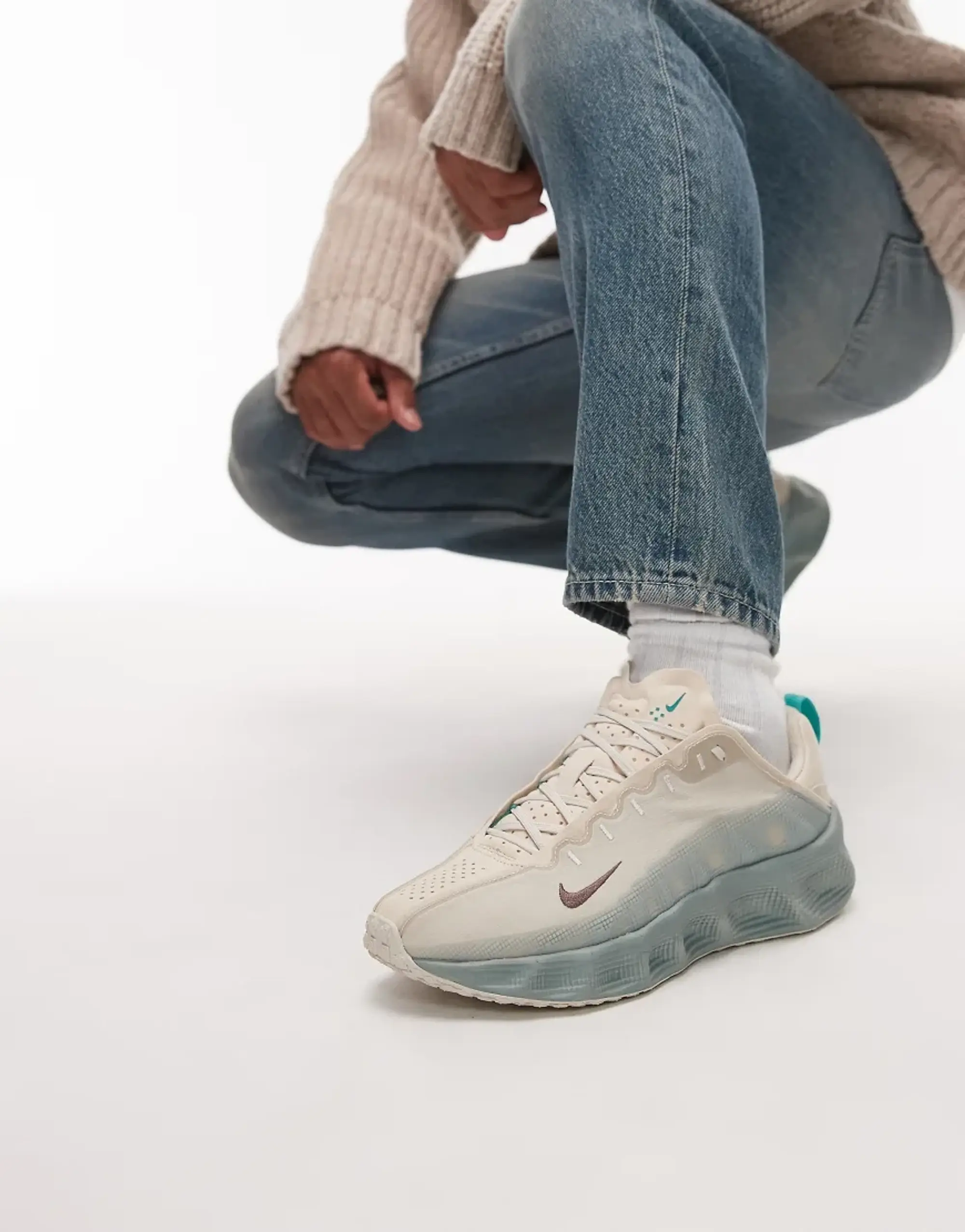 Nike AVA ROVER