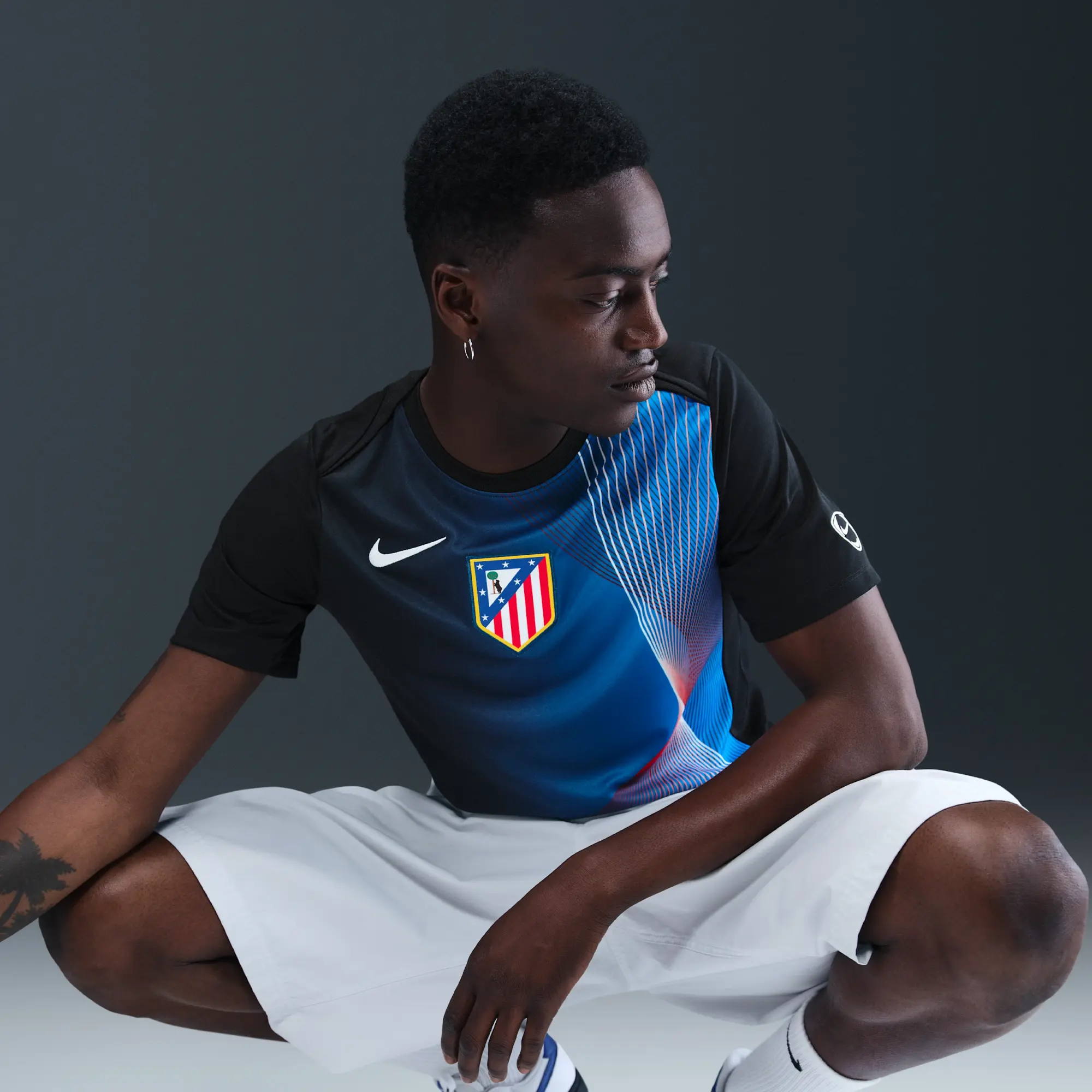 Atlético Madrid Academy Pro Third Men's Nike Dri-FIT Total 90 Football Pre-Match Top - Black - Polyester