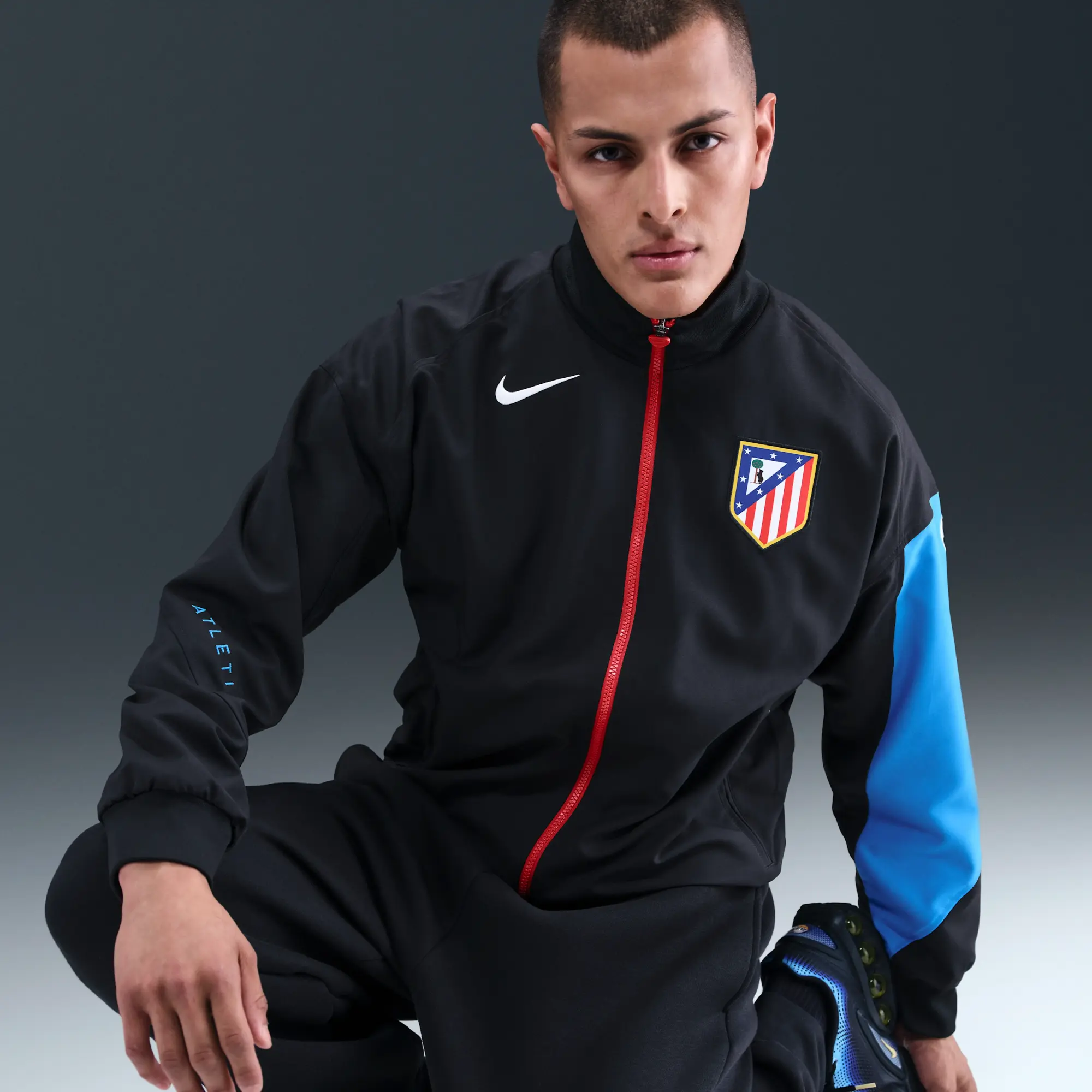 Atlético Madrid Strike Third Men's Nike Dri-FIT Total 90 Football Anthem Jacket - Black - Polyester