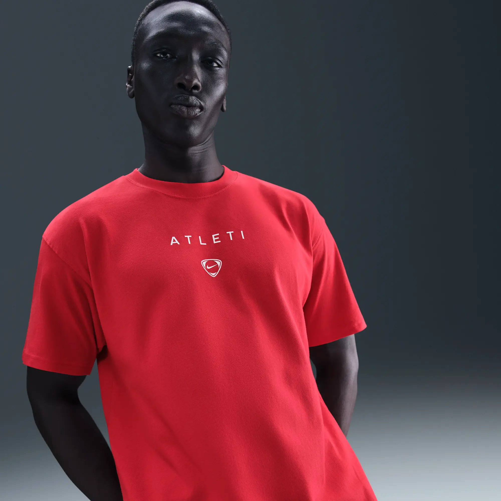 Atlético Madrid Men's Nike Total 90 Football T-Shirt - Red - Cotton