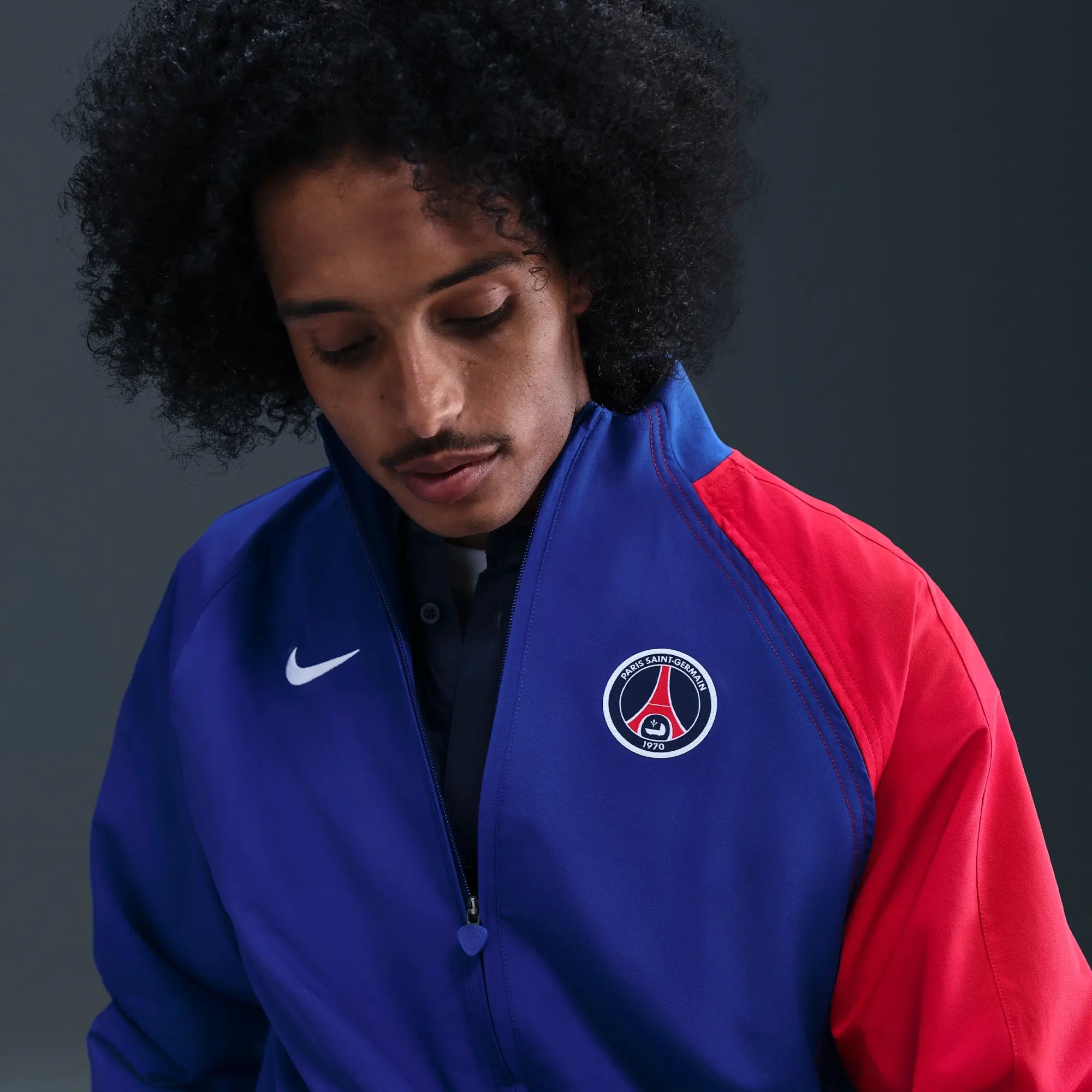 Paris Saint-Germain 2004 Total 90 Reissue Men's Nike Football Replica Tracksuit Jacket - Blue - Polyester