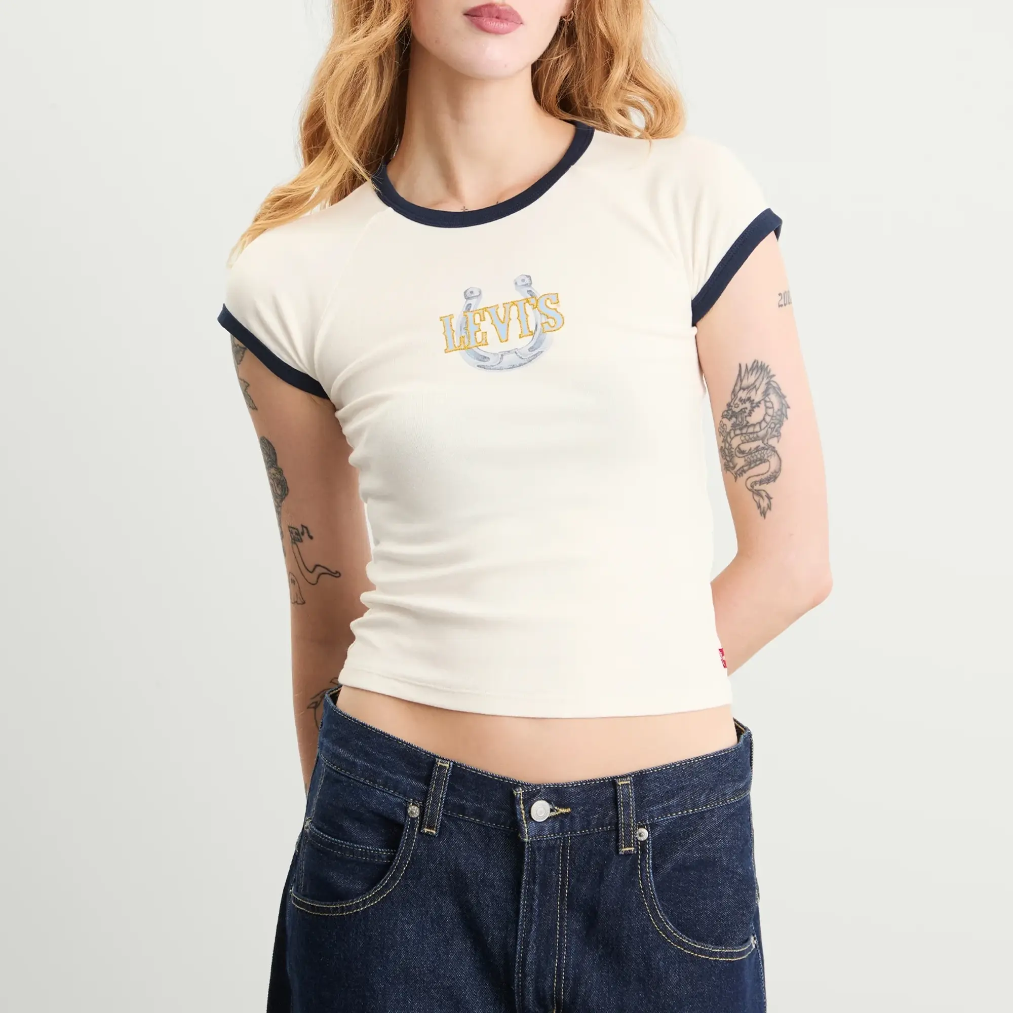Levi's Women's Horseshoe Raglan T-Shirt Sugar Swizzle/Dark Sapphire