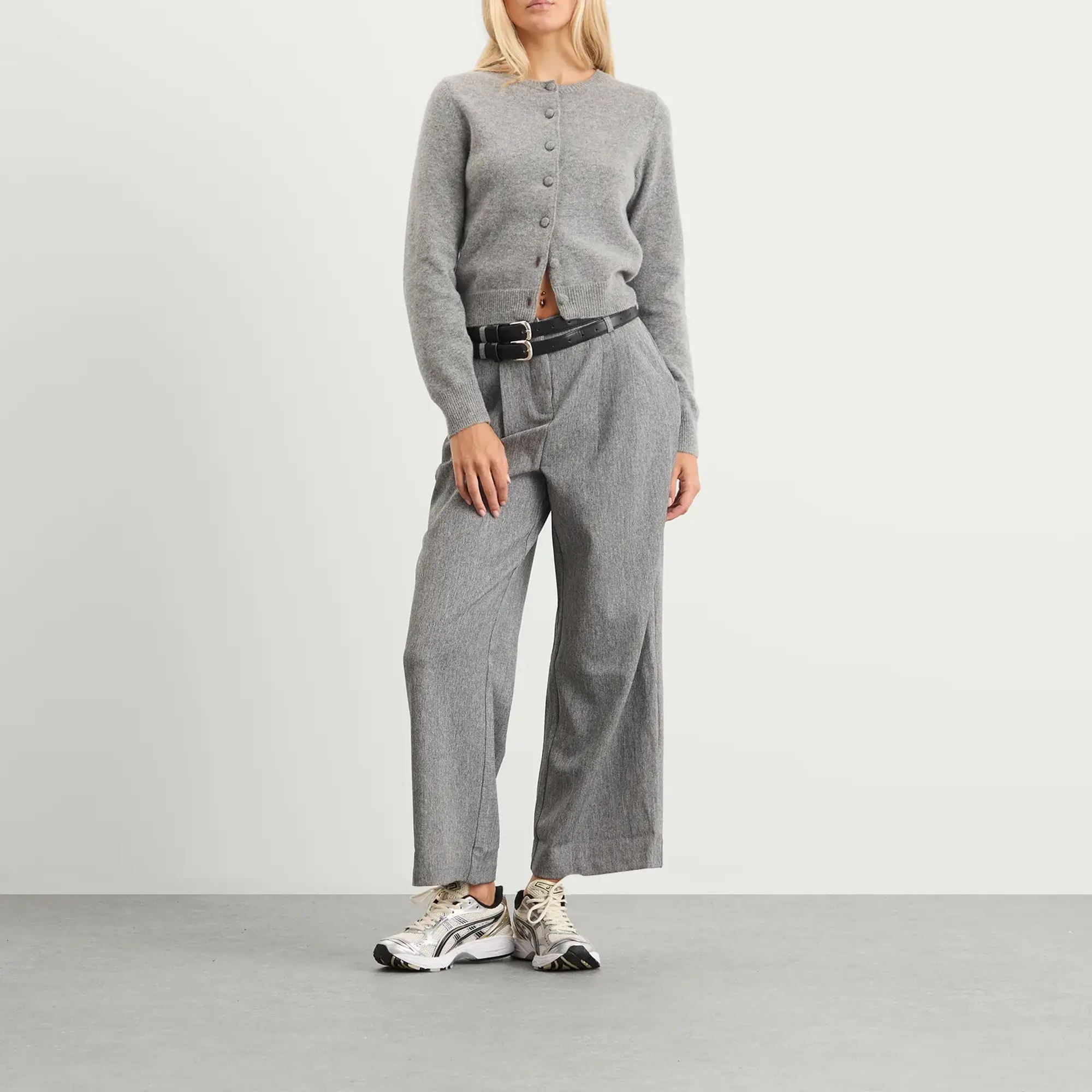 4th & Reckless Women's Mira Trousers Dark Grey