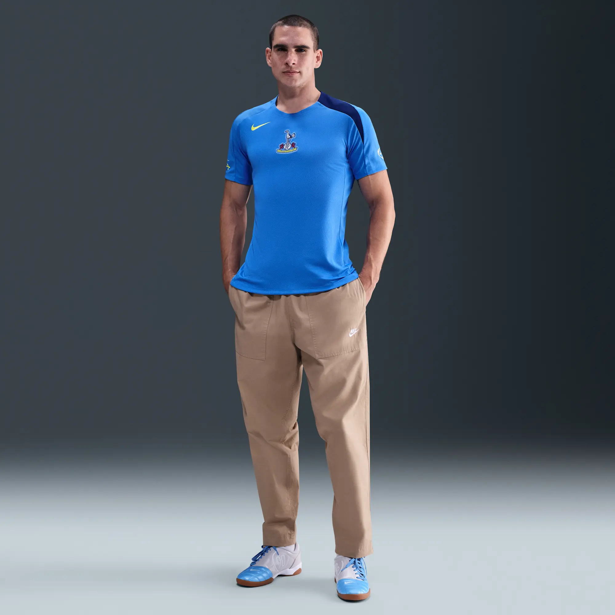 Tottenham Hotspur Strike Third Men's Nike Dri-FIT Total 90 Football Short-Sleeve Top - Blue - Polyester