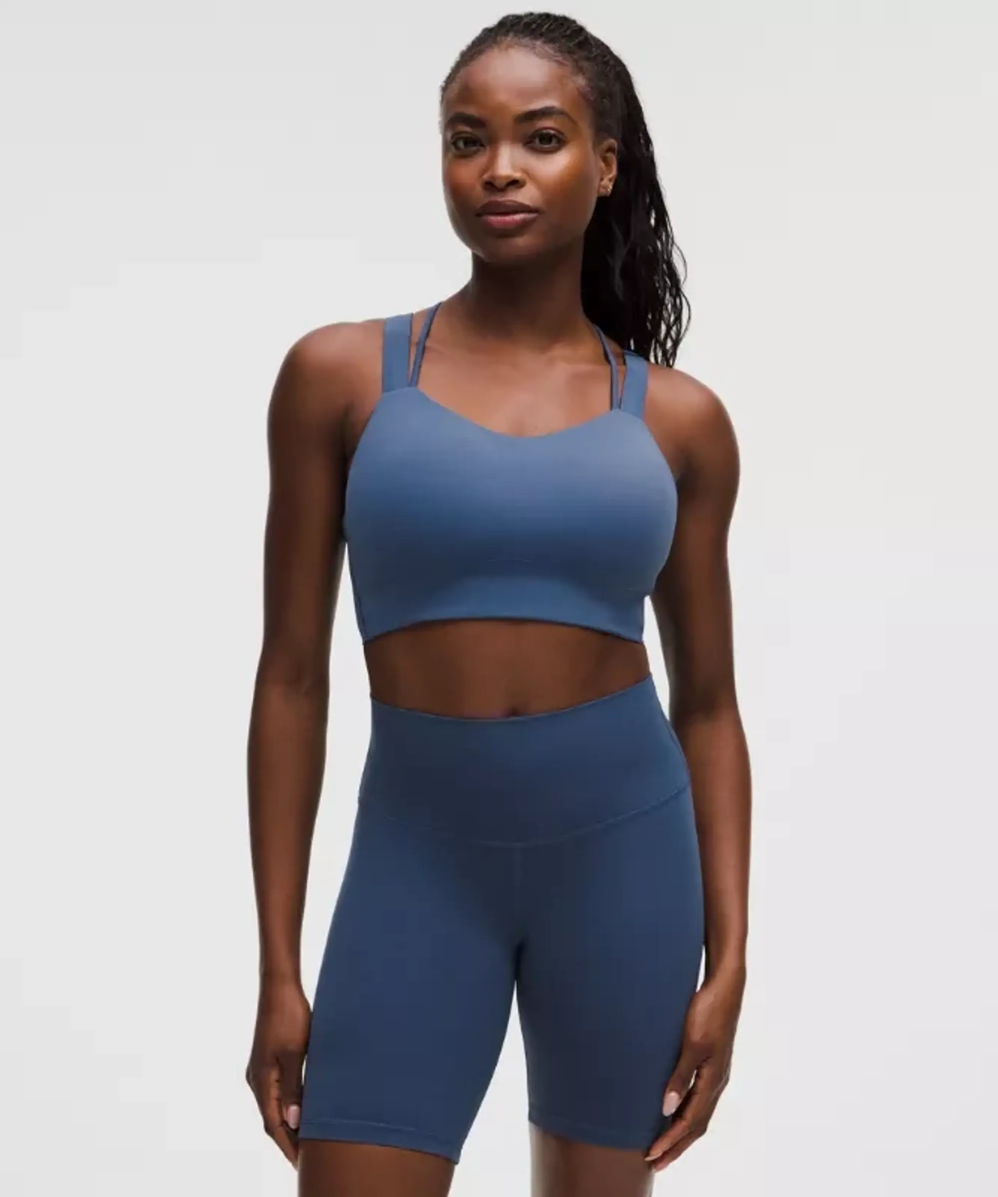 lululemon – Women's Like a Cloud Longline Sports Bra Light Support, D/DD Cup – Color Blue – Size 8