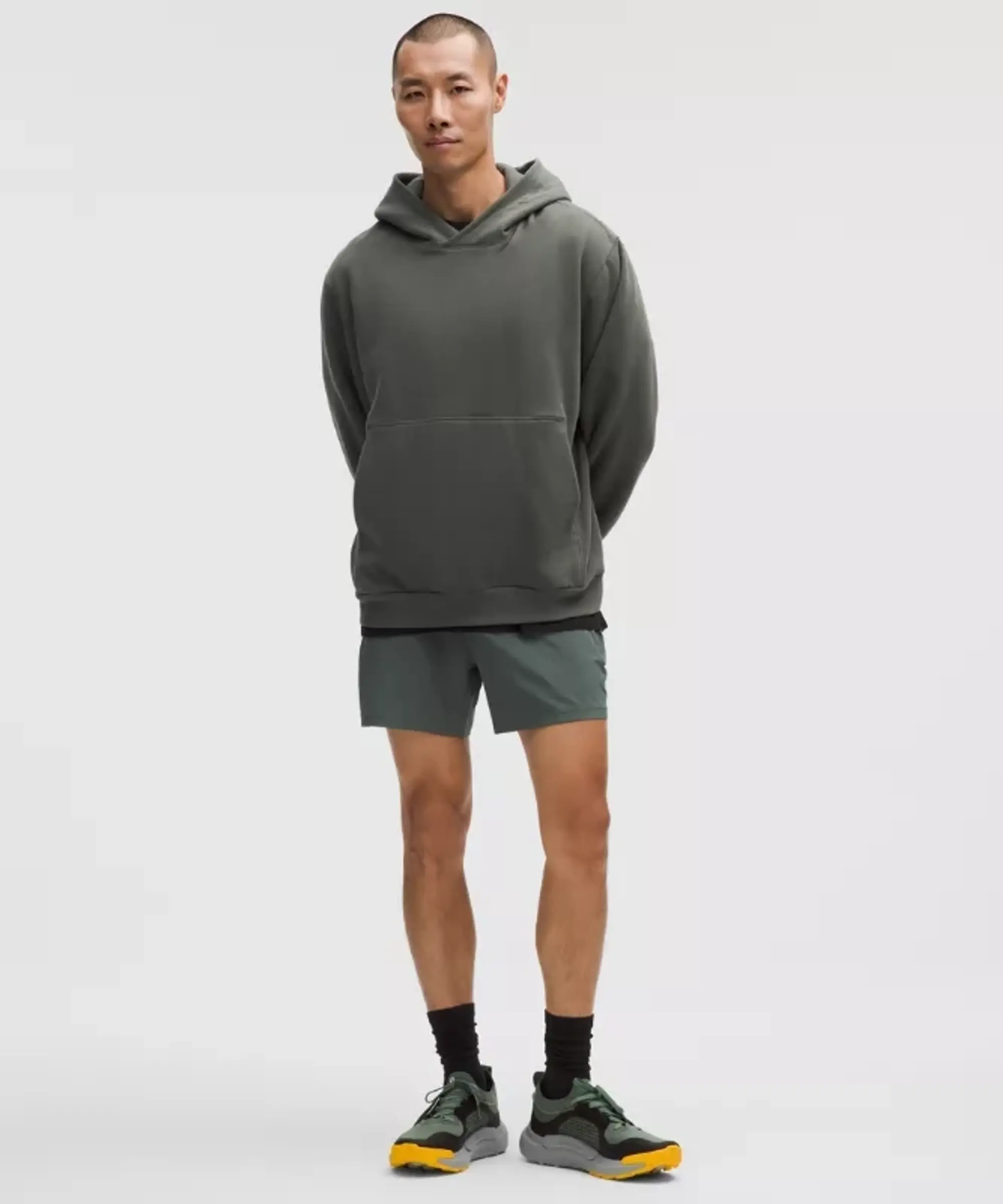 lululemon – Men's Pace Breaker Linerless Shorts – 5" – Color Green – Size Medium