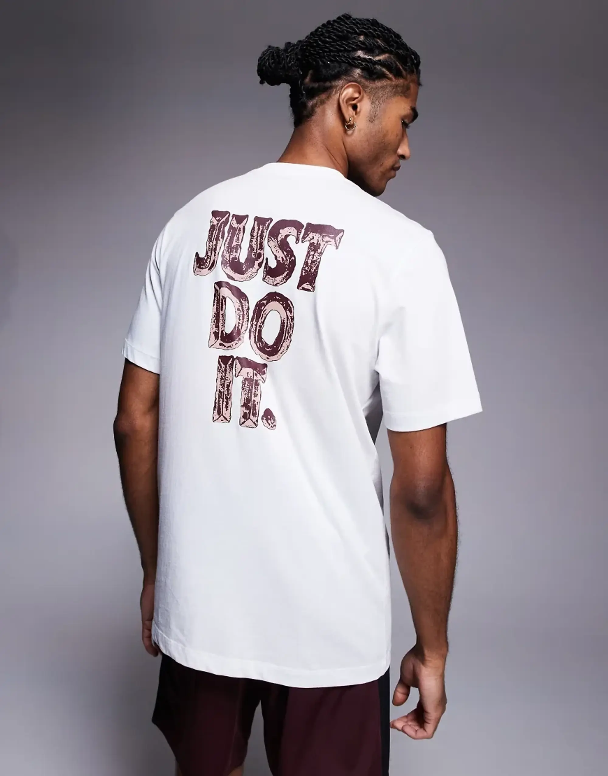 Nike Training Graphic T-Shirt In White