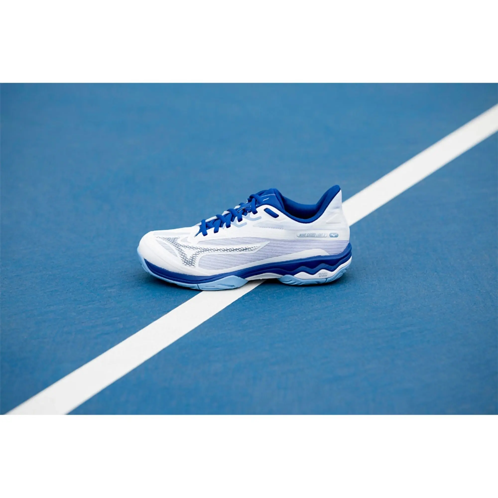 Mizuno Wave Exceed Light 2 All Court Women's Tennis Shoes