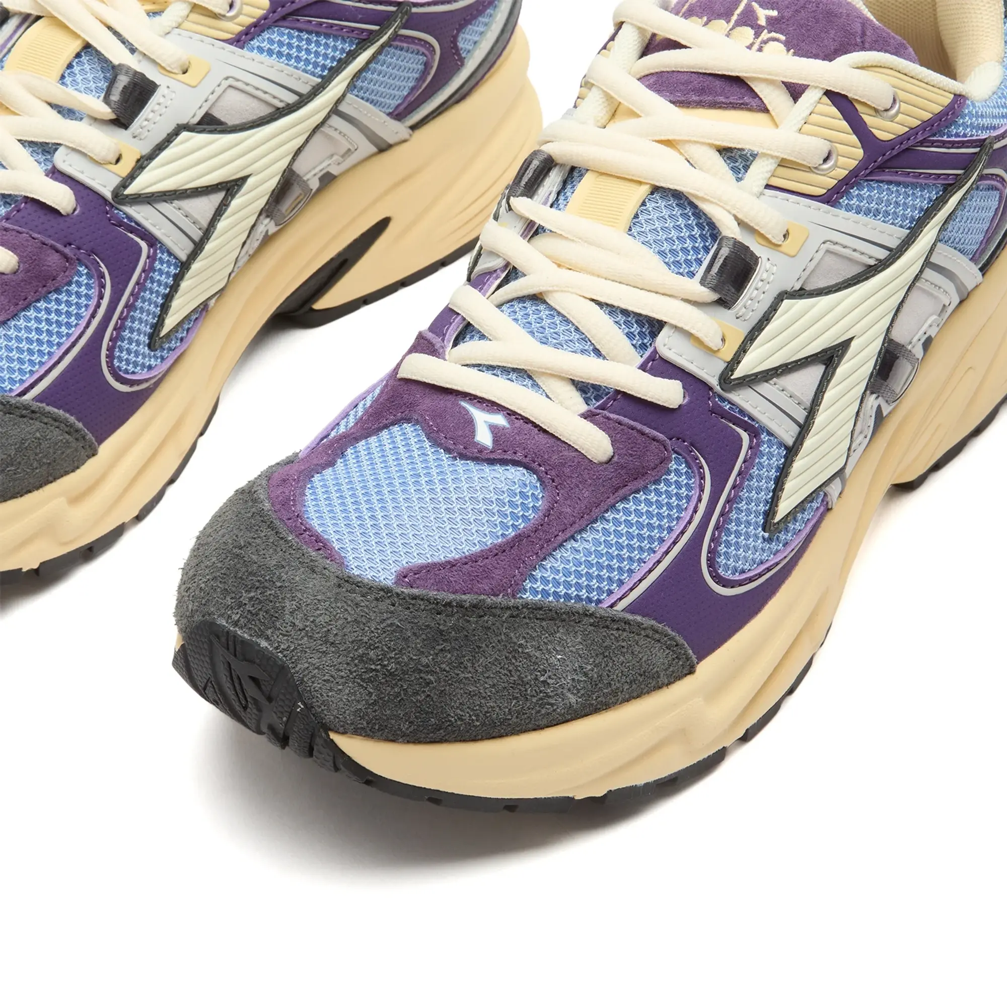Diadora Men's Mythos Star M2 Stone Sneaker Sky-Blue Forever