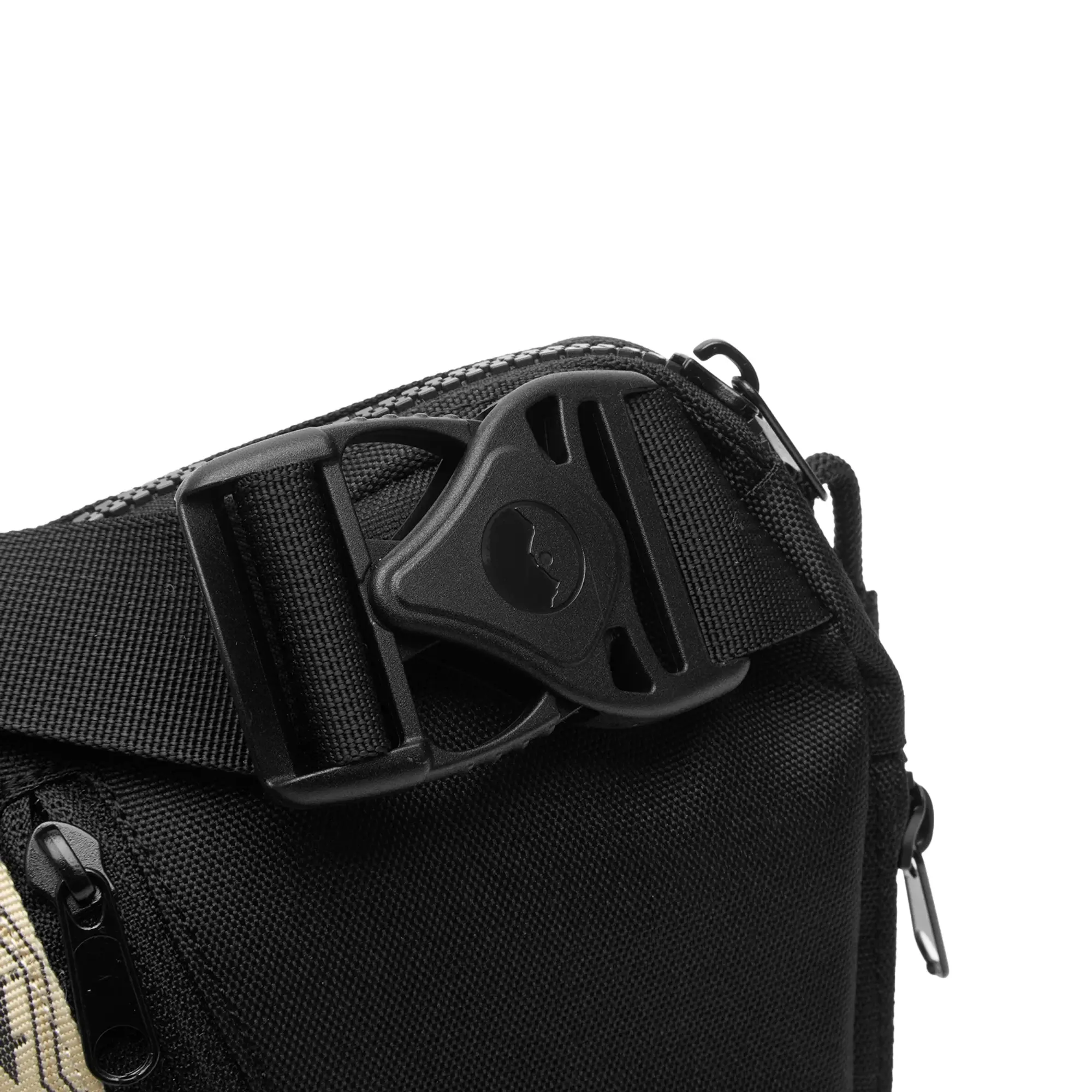 KAVU Men's Roam Sling Pack Raven