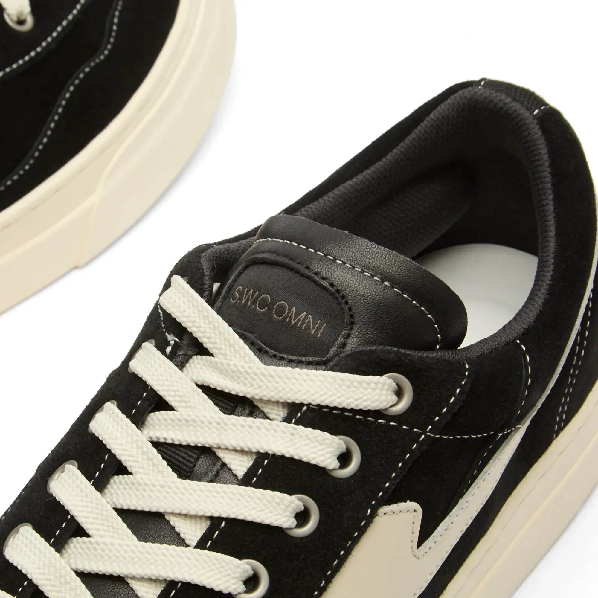 Stepney Workers Club Men's OMNI Dellow S-Strike Suede Black