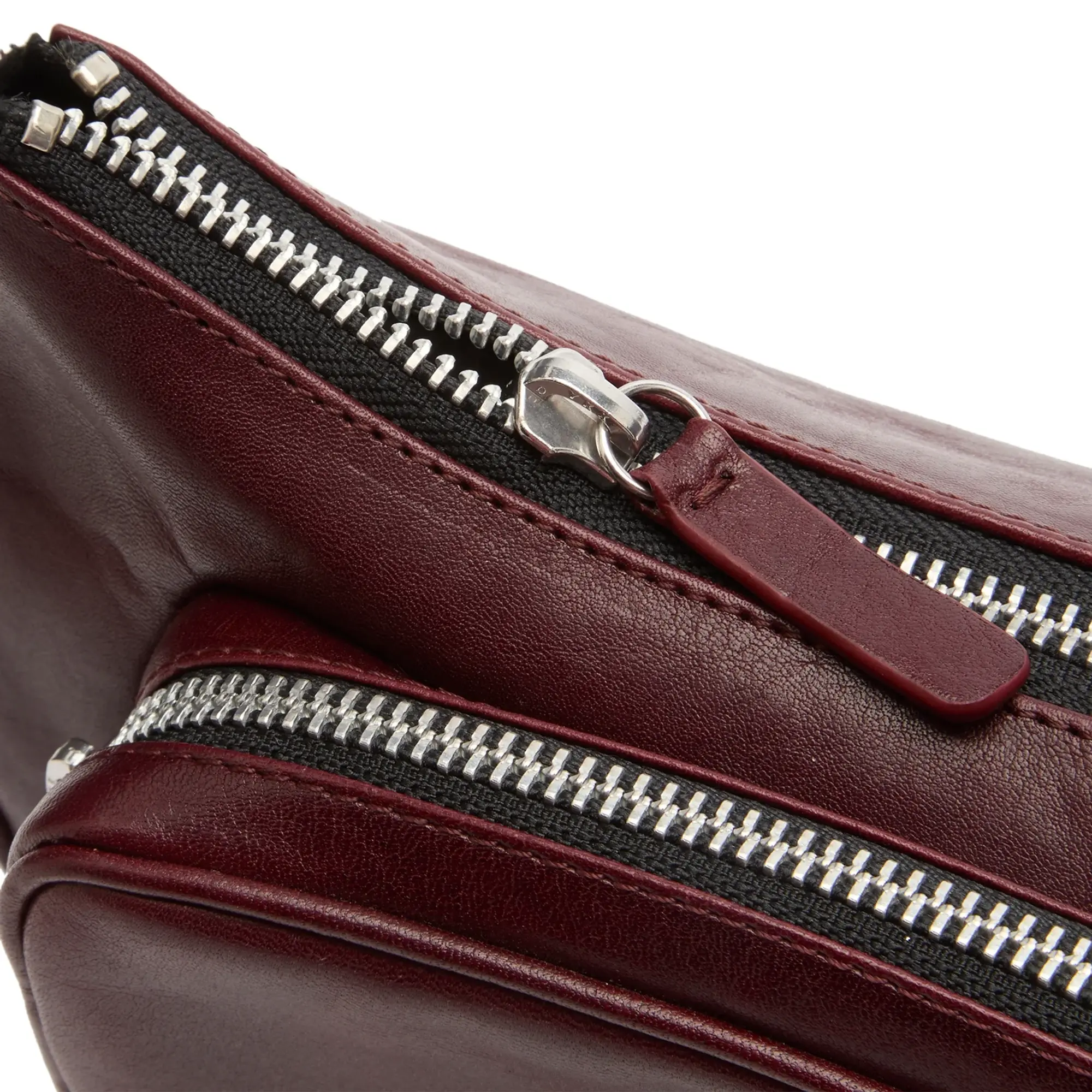 Vagabond Shoemakers Women's Vienne Shoulder Bag Cherry