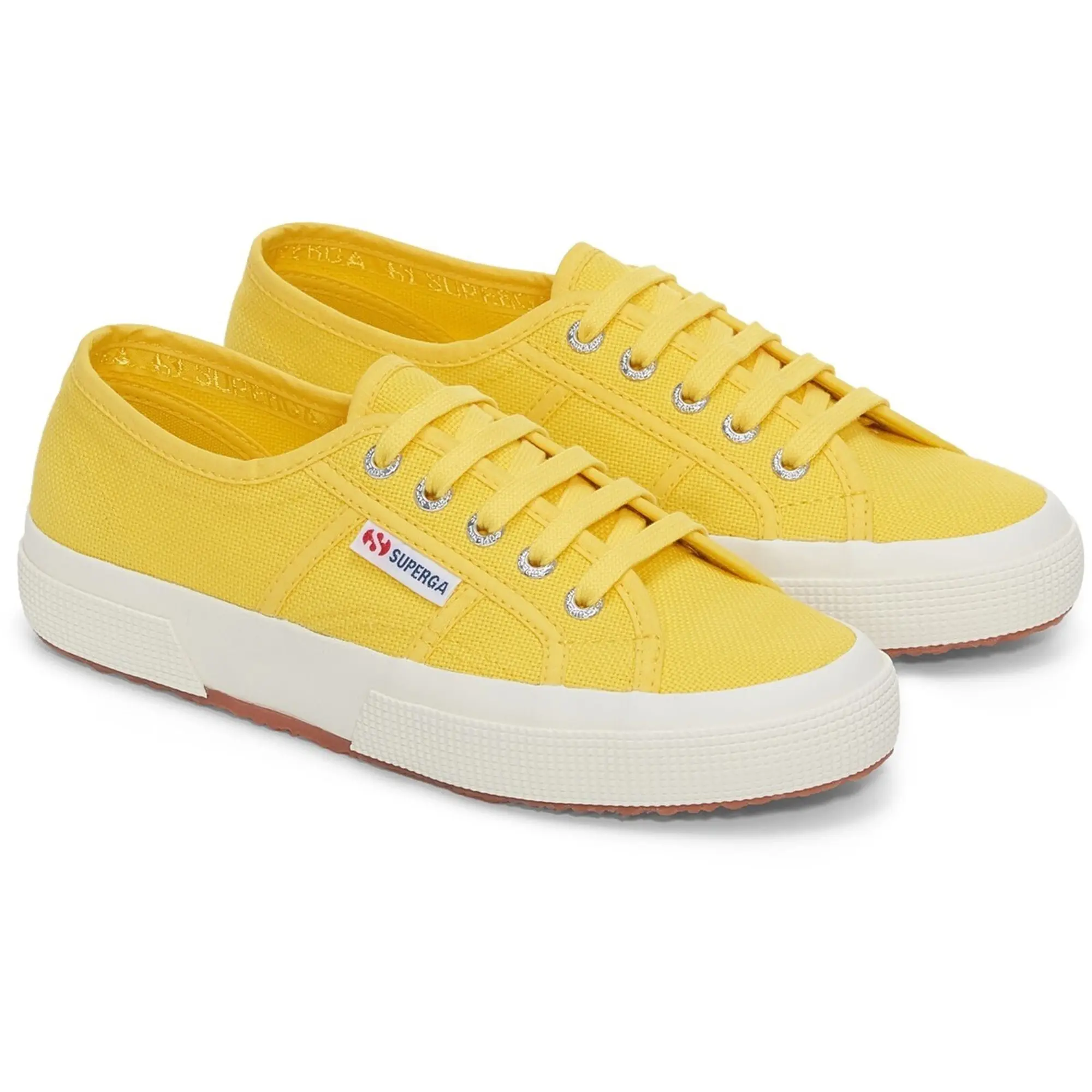 Superga  2750 COTU SEASONAL  women's Shoes (Trainers) in Yellow