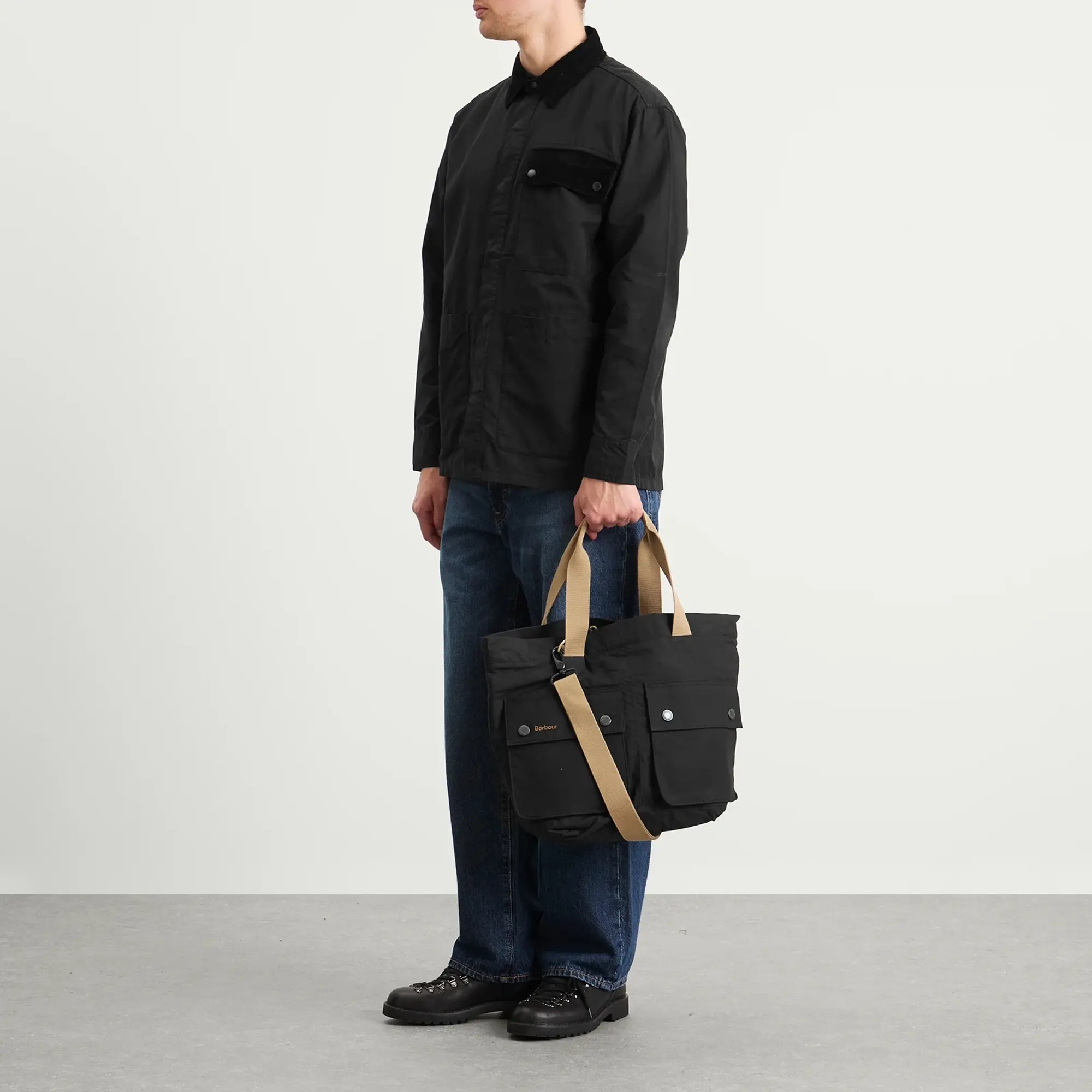 Barbour Men's Barbour Men's Heritage + Transport Carry All Tote Bag Black/Modern Tartan