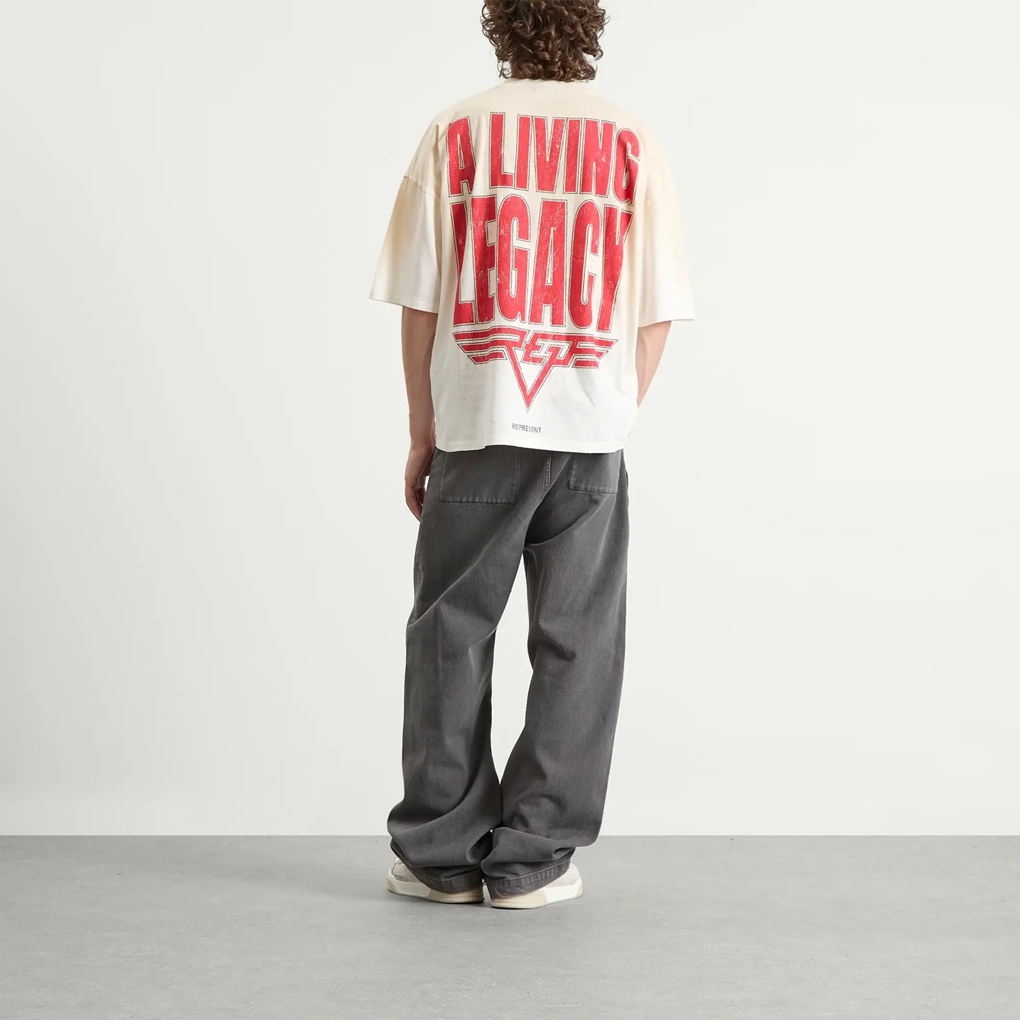 Represent Men's Represent Men's Living Legacy Tour T-Shirt Washed Ecru
