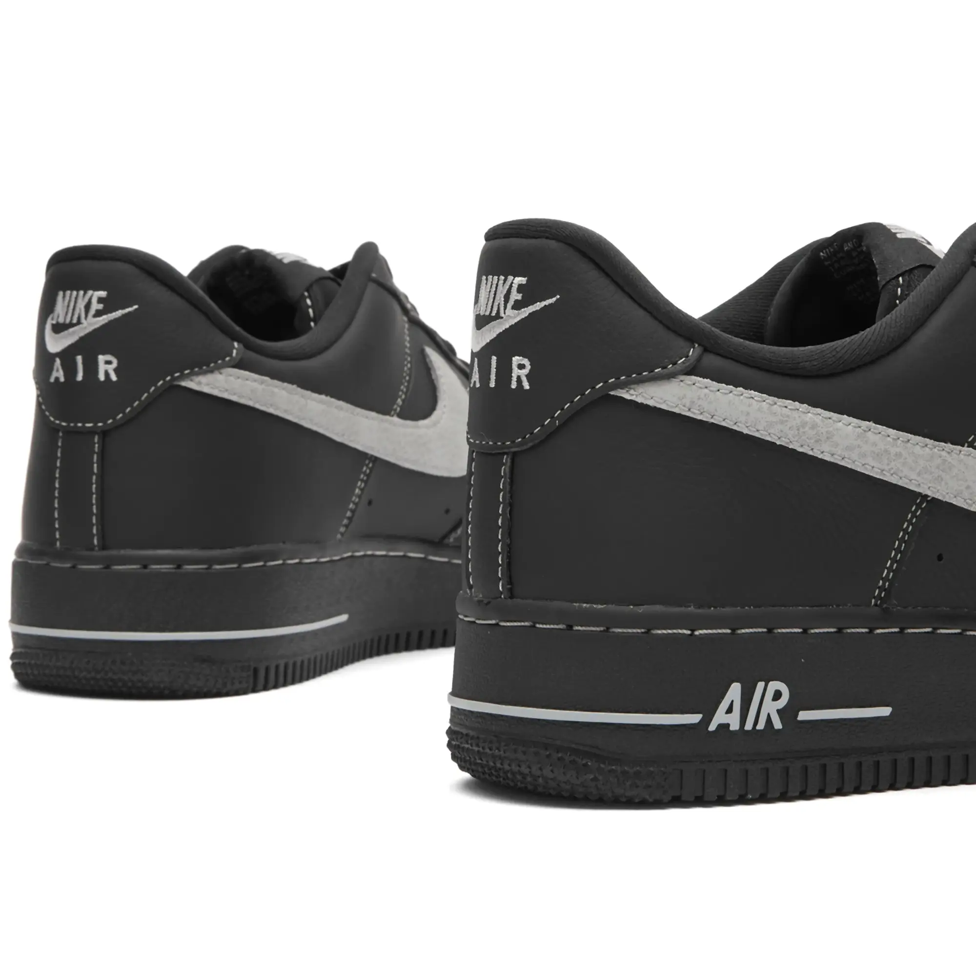 Nike Men's Air Force 1 '07 Lv8 Sneaker Black/Grey/Black