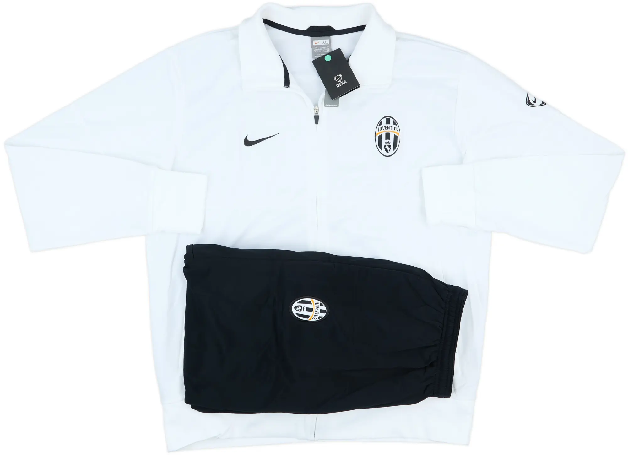 2009-10 Juventus Nike Tracksuit (XL)