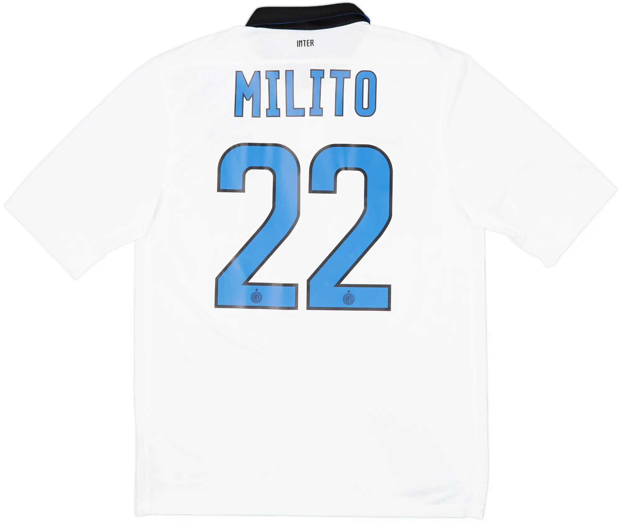 2011-12 Inter Milan Away Shirt Milito #22 (M)