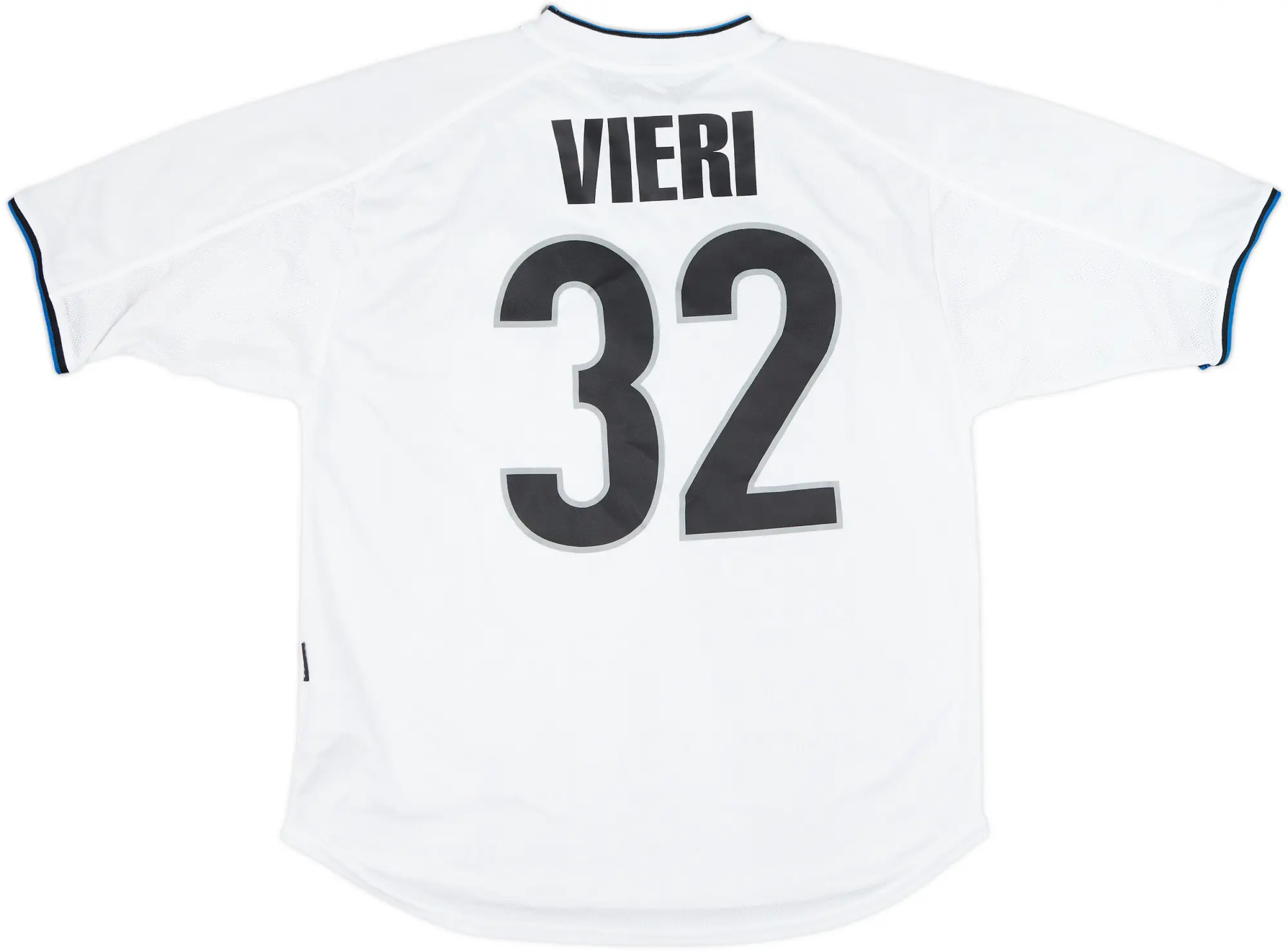 1999-00 Inter Milan Away Shirt Vieri #32 (M)