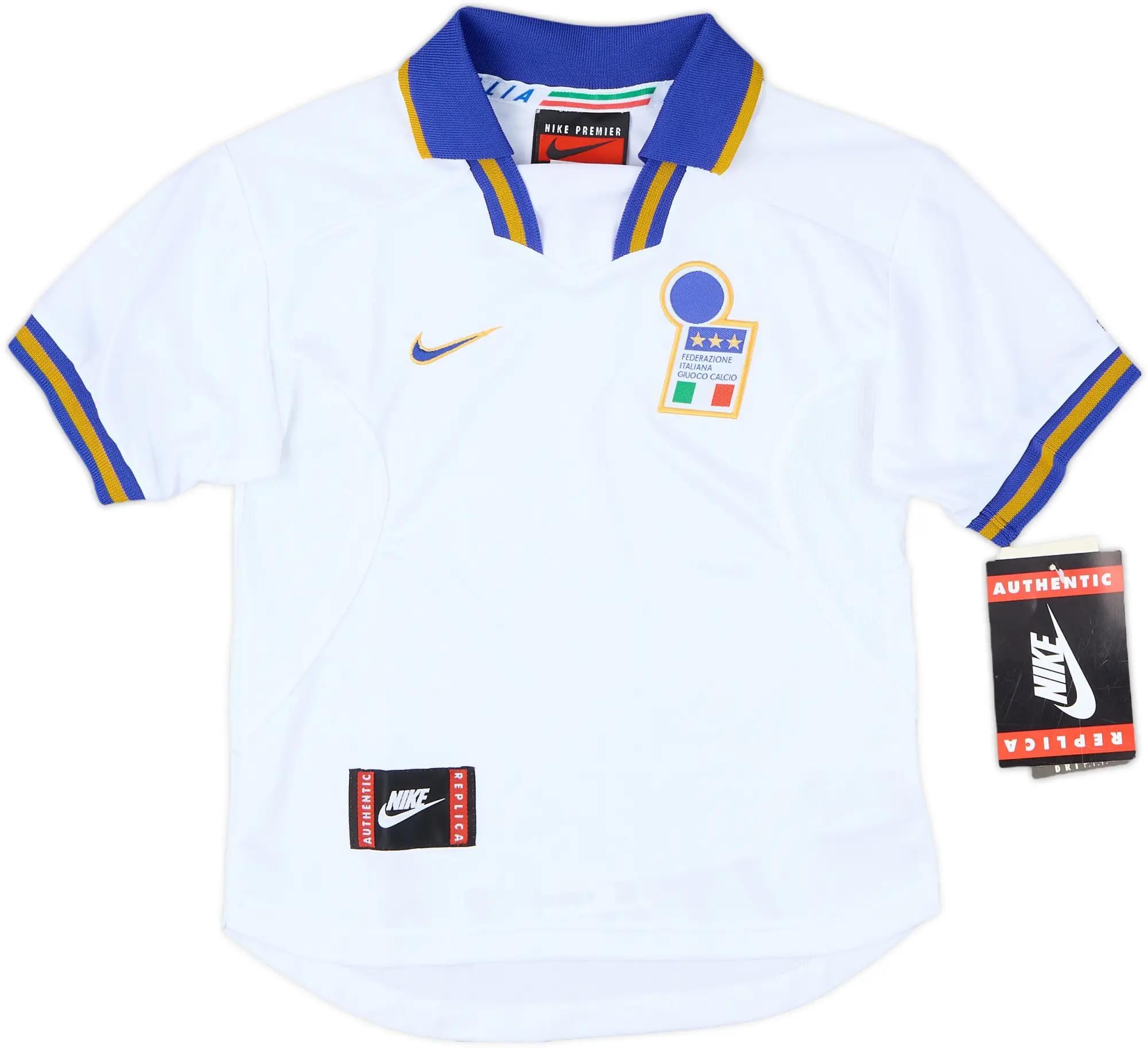 1996-97 Italy Away Shirt (S.Boys)