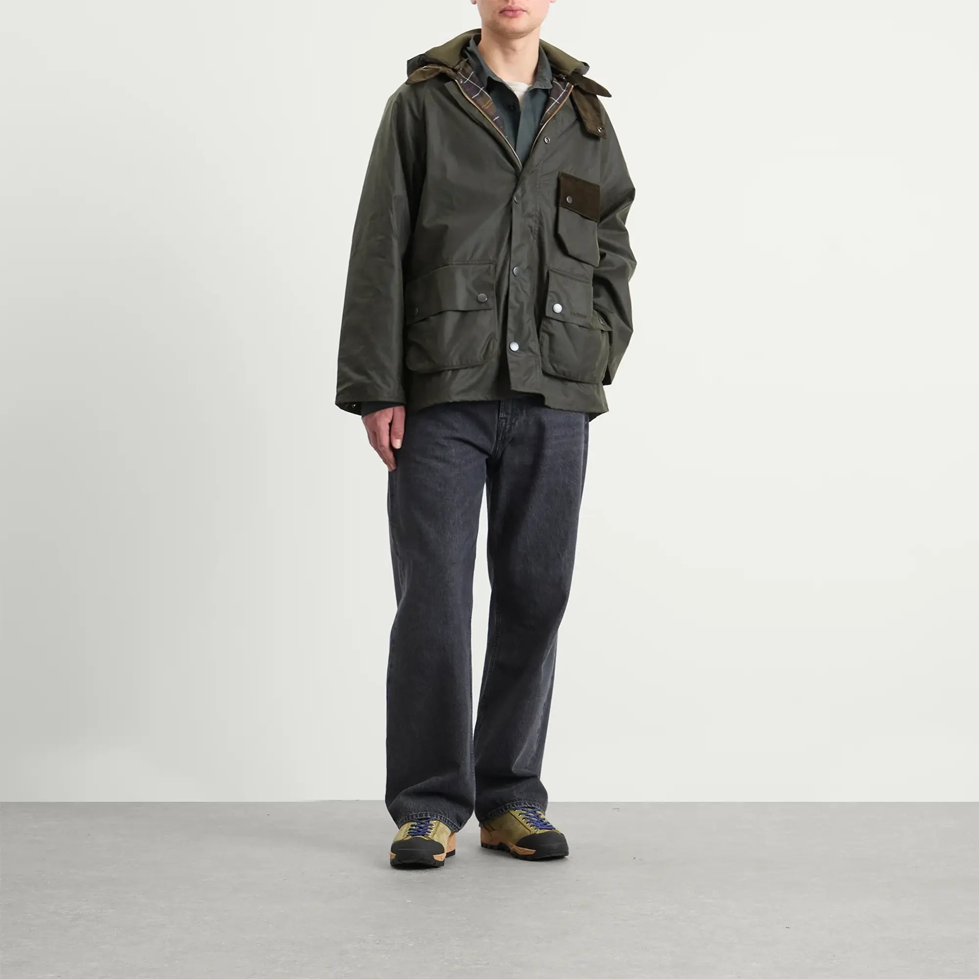 Barbour Men's Barbour Men's Heritage + Modified Solway Wax Jacket Olive