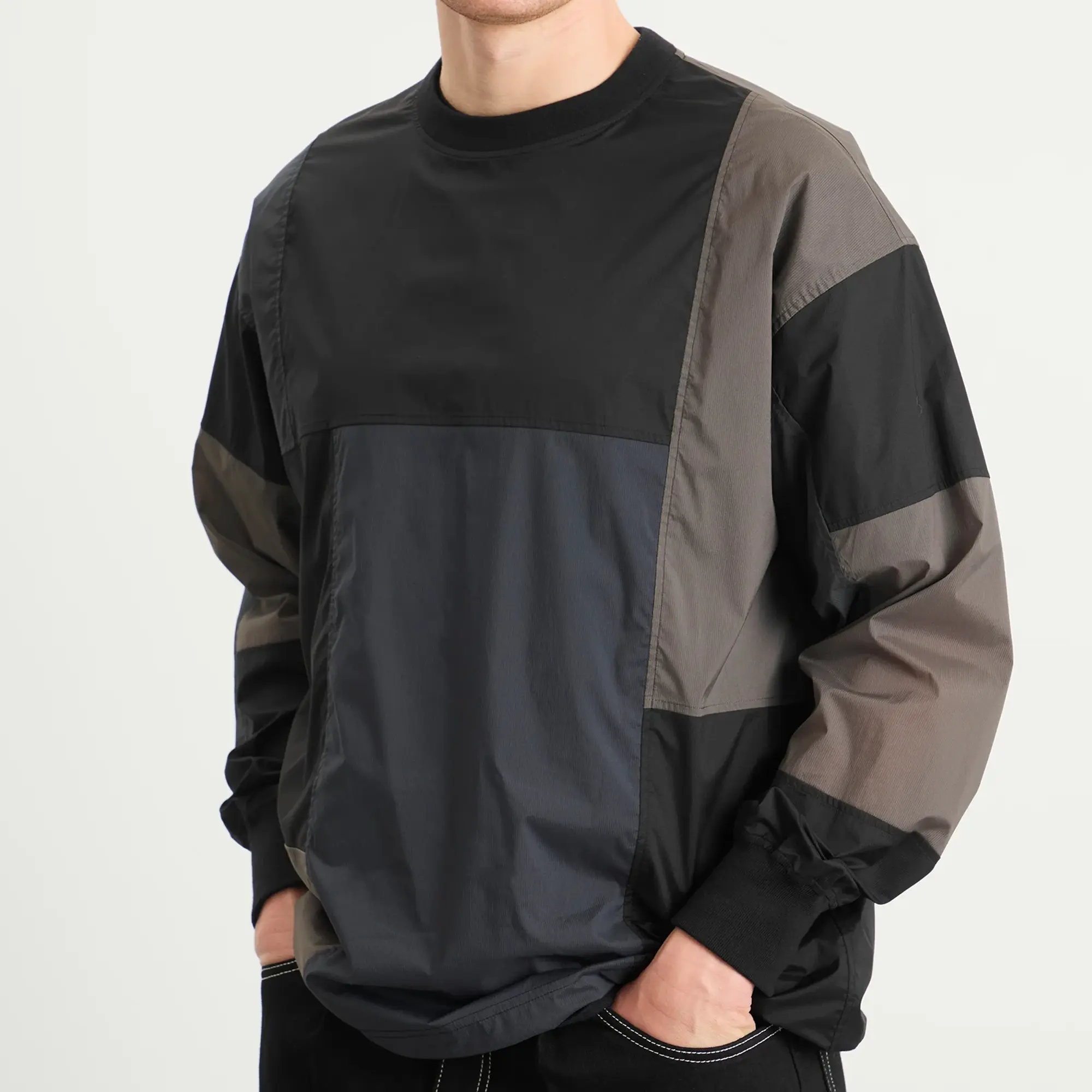 BEAMS Men's Patchwork Crew Neck Black