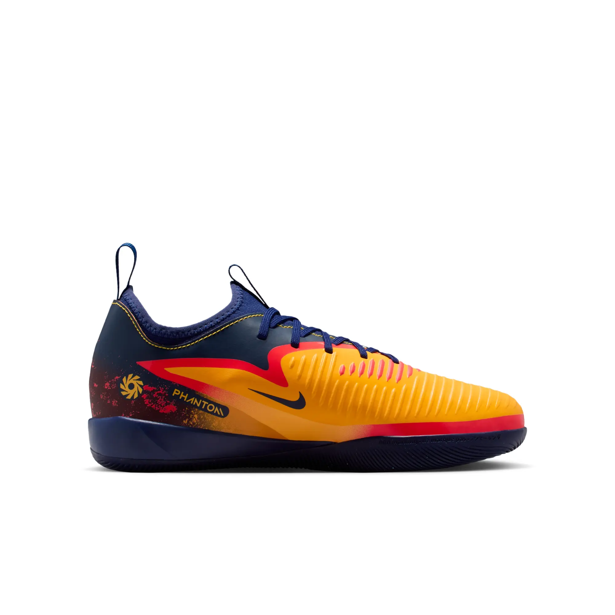 Nike Jr. Phantom 6 Low Academy 'Erling Haaland' Older Kids' Indoor/Court Football Shoe - Orange
