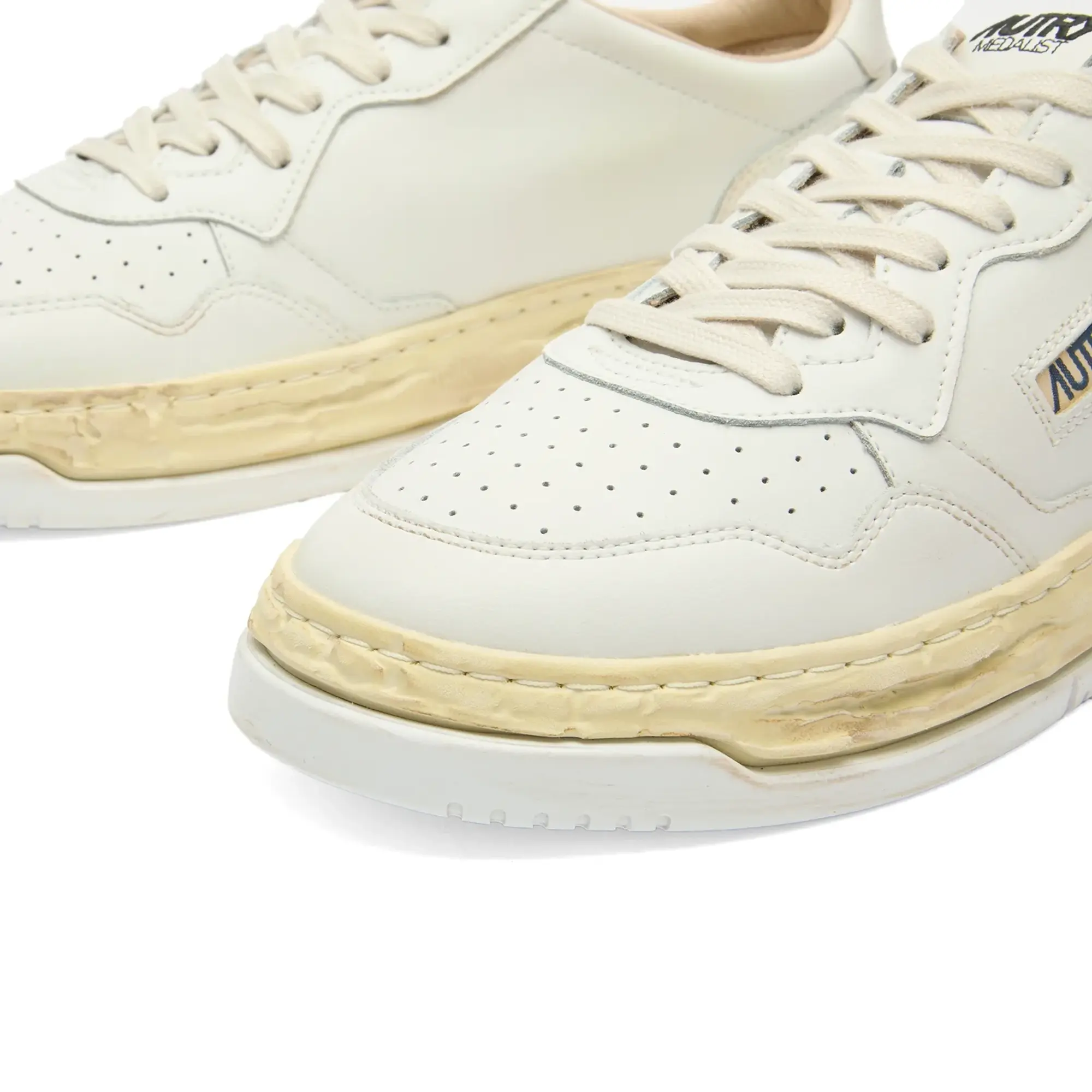 Autry Men's x Mihara Yasuhiro Super Vintage Medalist Low White