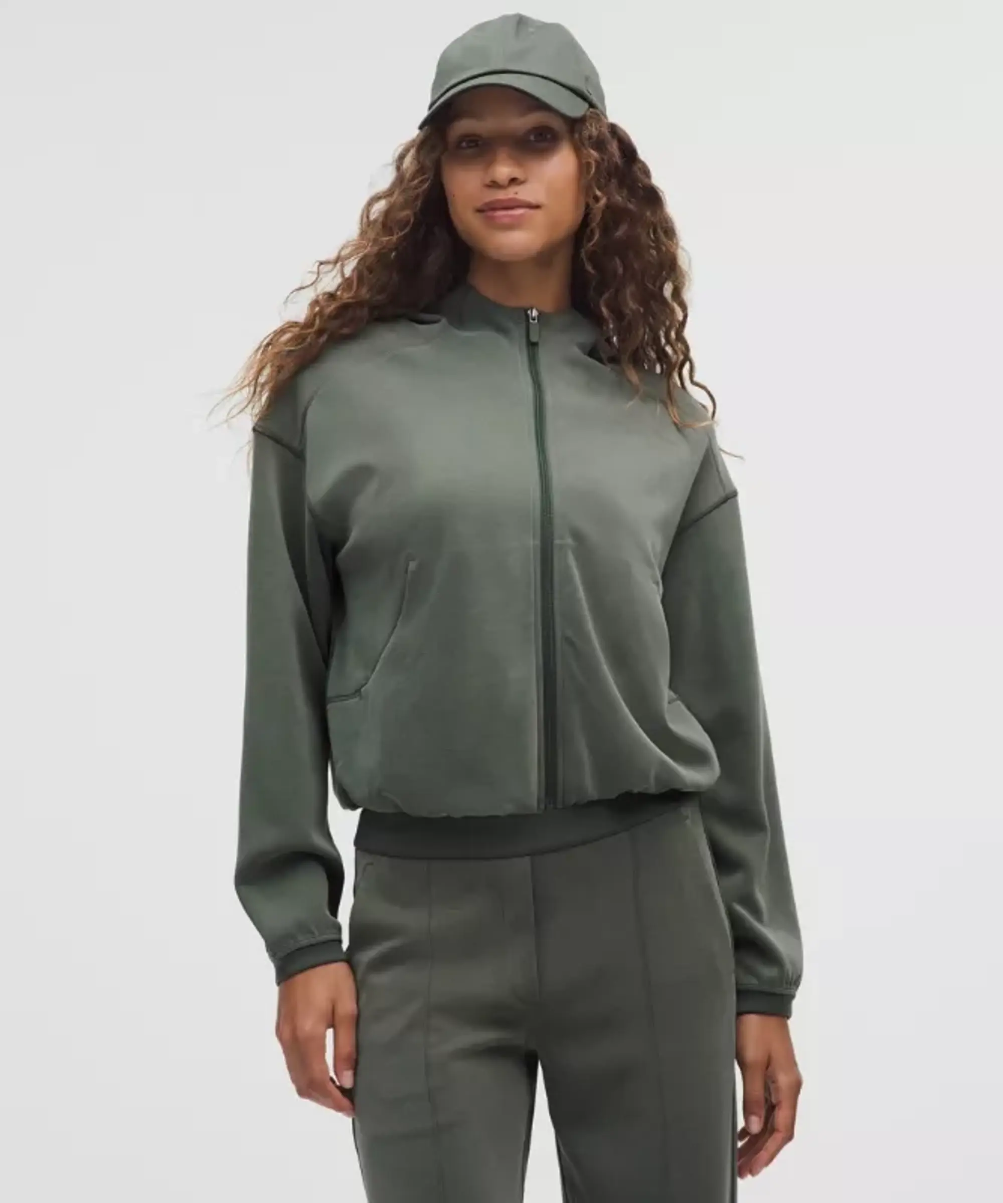 lululemon – Women's Softstreme Full-Zip Hoodie – Color Green – Size 4
