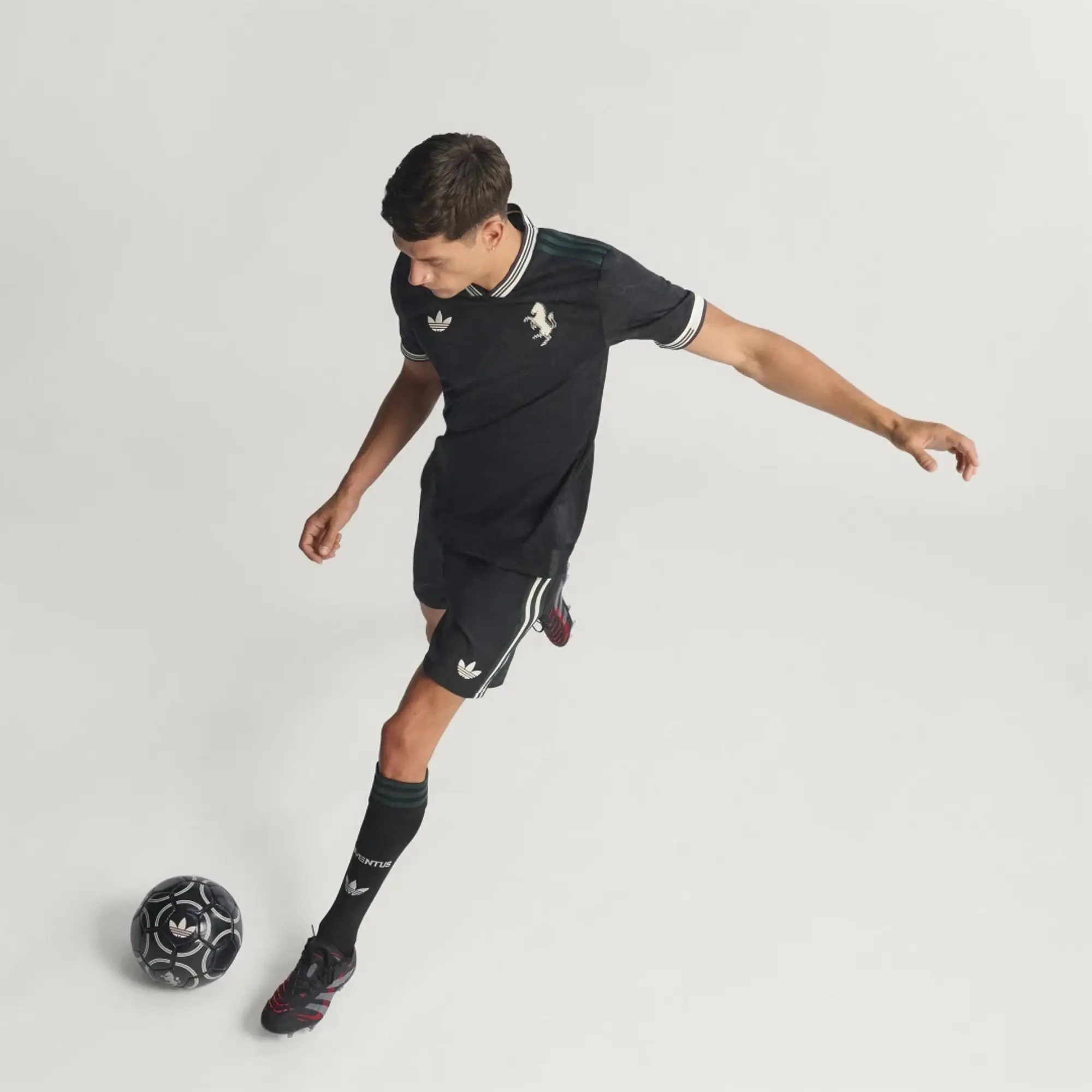 adidas Juventus 25/26 Third Authentic Jersey