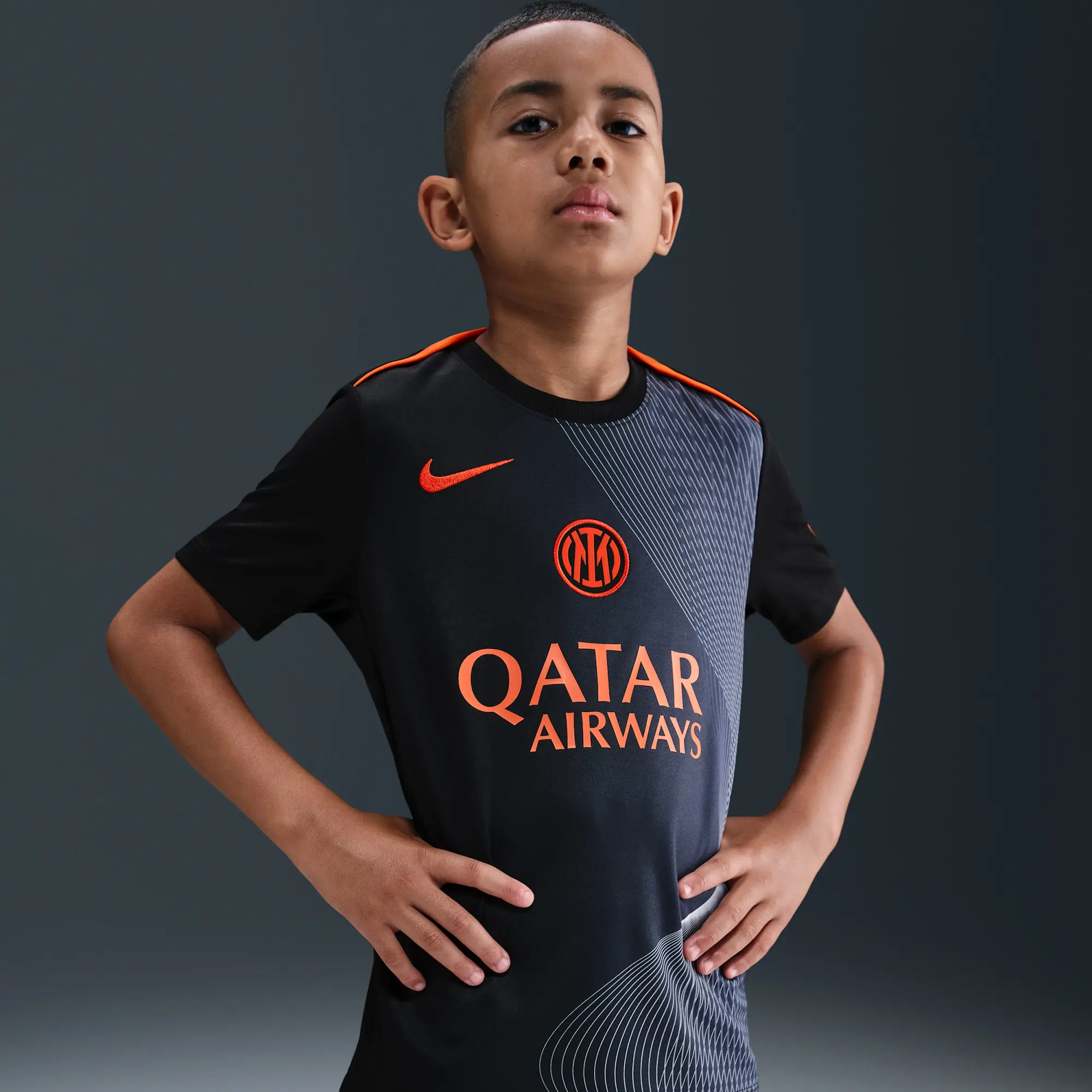 Inter Milan Academy Pro Third Older Kids' Nike Dri-FIT Total 90 Football Pre-Match Top - Black - Polyester