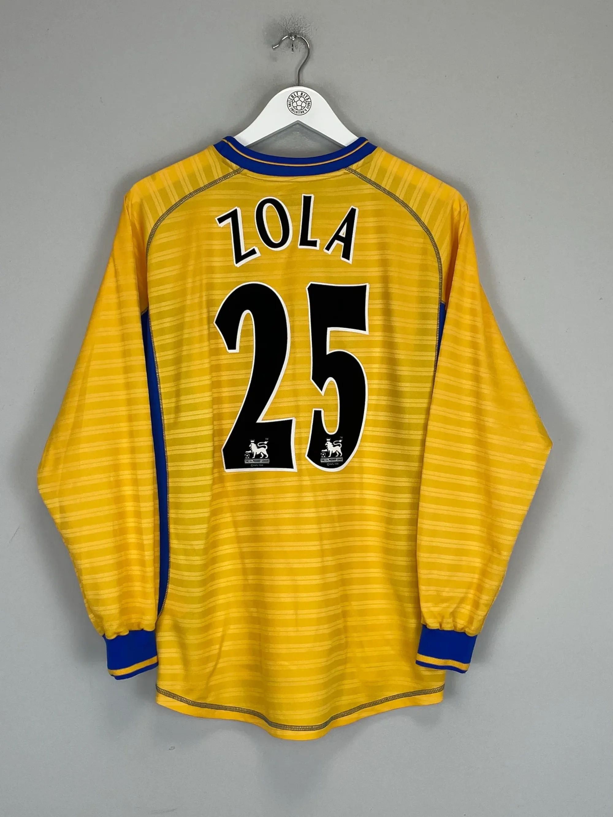2000/01 CHELSEA ZOLA #25 L/S AWAY SHIRT (L) UMBRO | CULT KITS