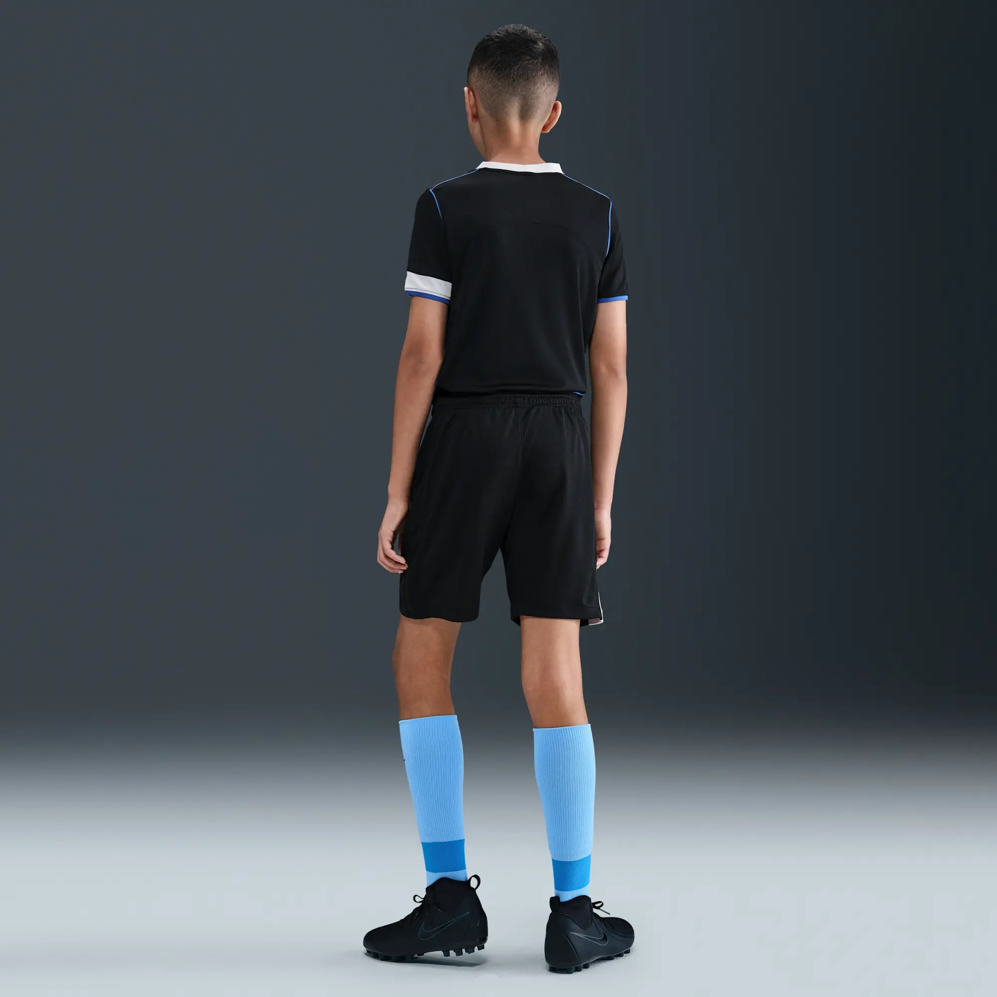 Chelsea F.C. 2025/26 Stadium Third Older Kids' Nike Dri-FIT Total 90 Football Replica Shorts - Black - Polyester