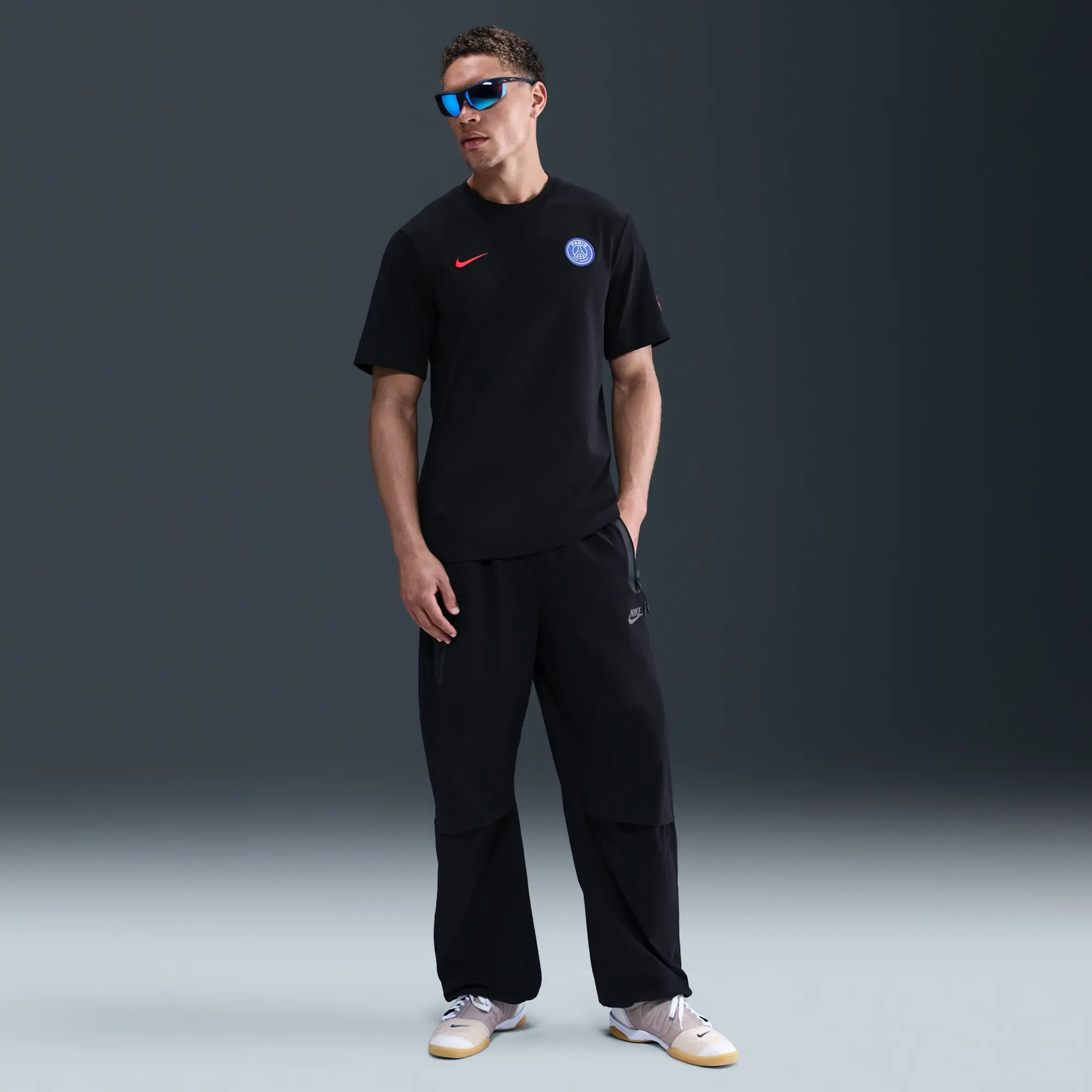 Paris Saint-Germain Primary Third Men's Nike Dri-FIT Total 90 Football Short-Sleeve Top - Black - Cotton/Polyester