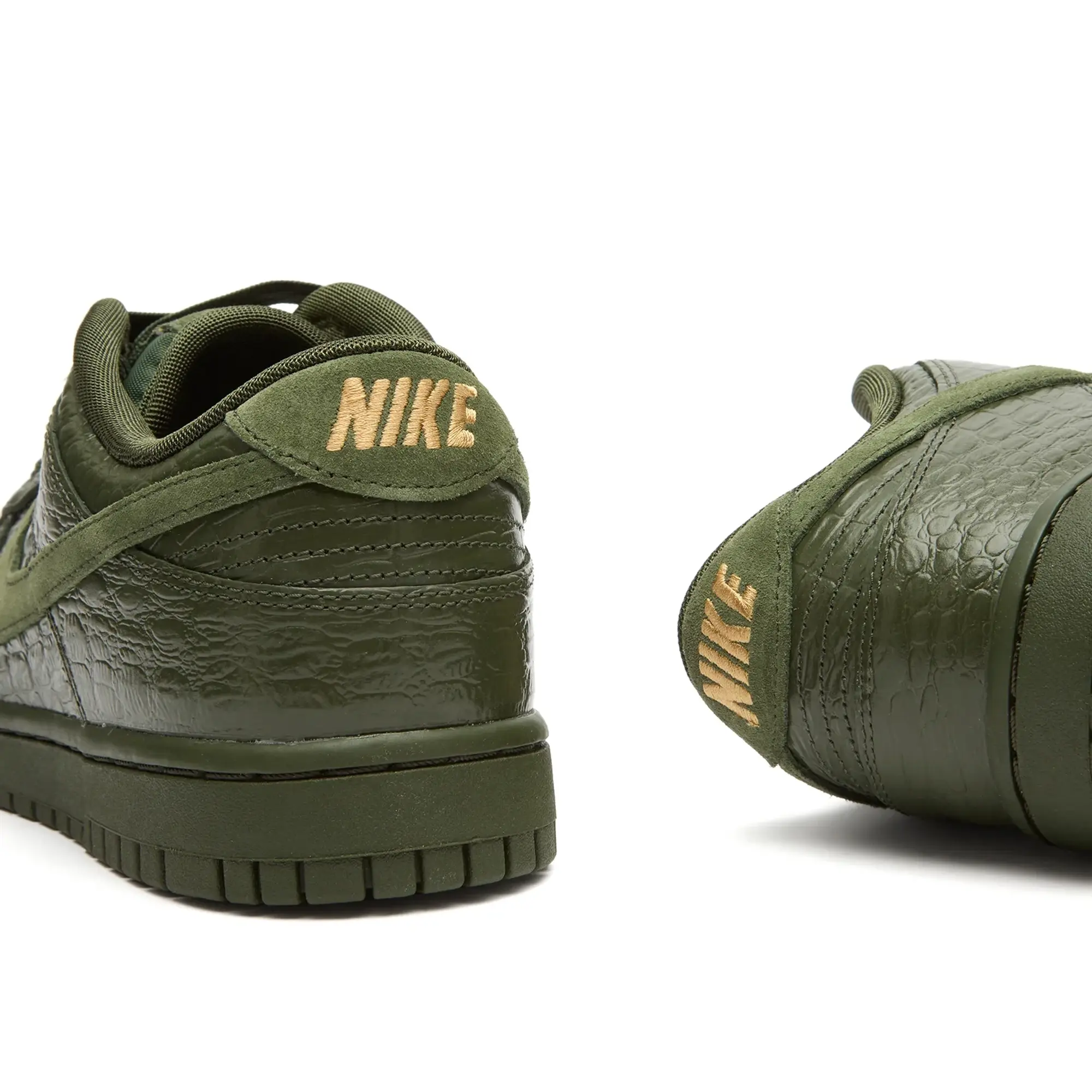 Nike Women's Dunk Locroc W Sneaker Green/Gold/Olive