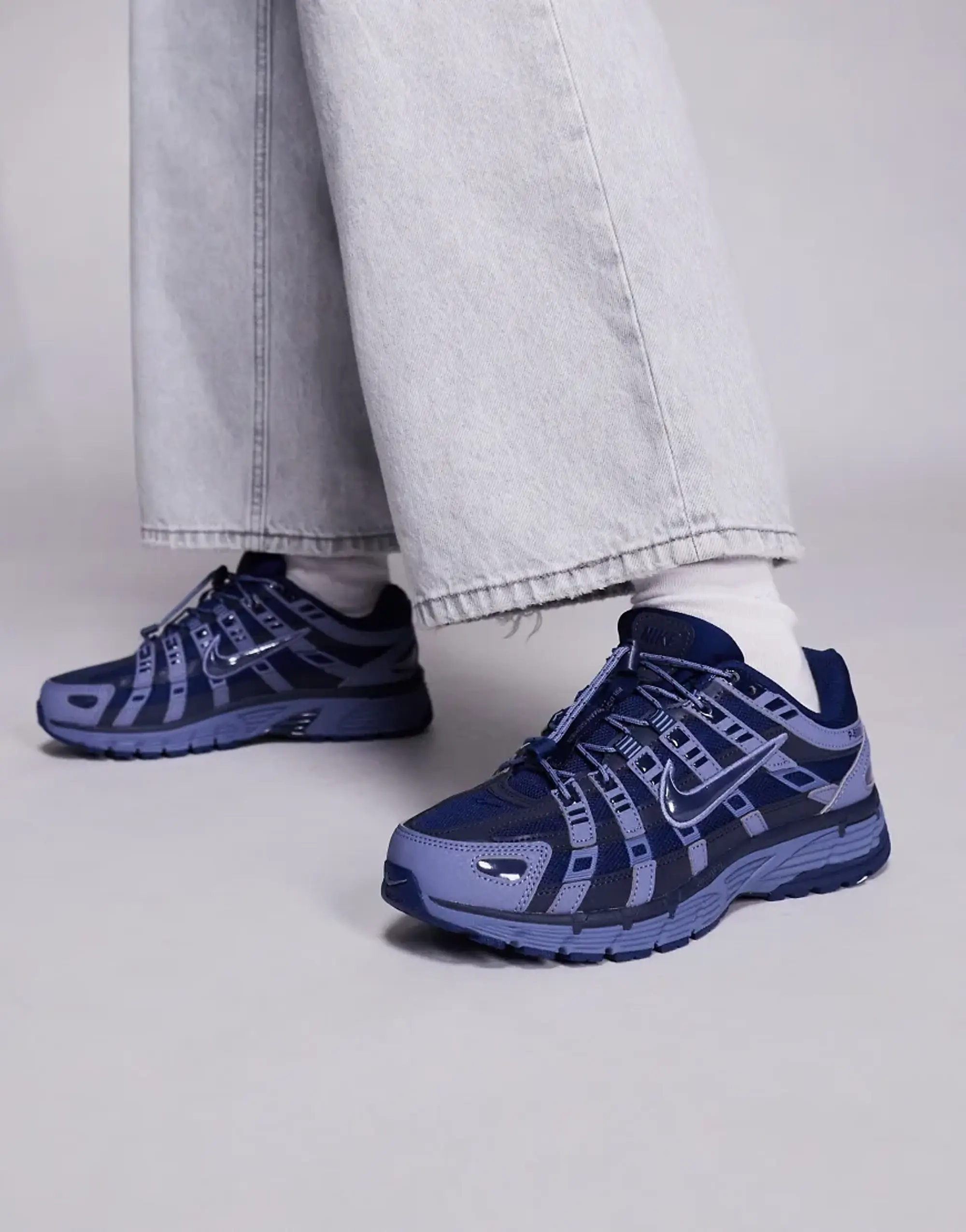 Nike Womens P-6000 Trainer - Navy - Size 6.5 - Navy