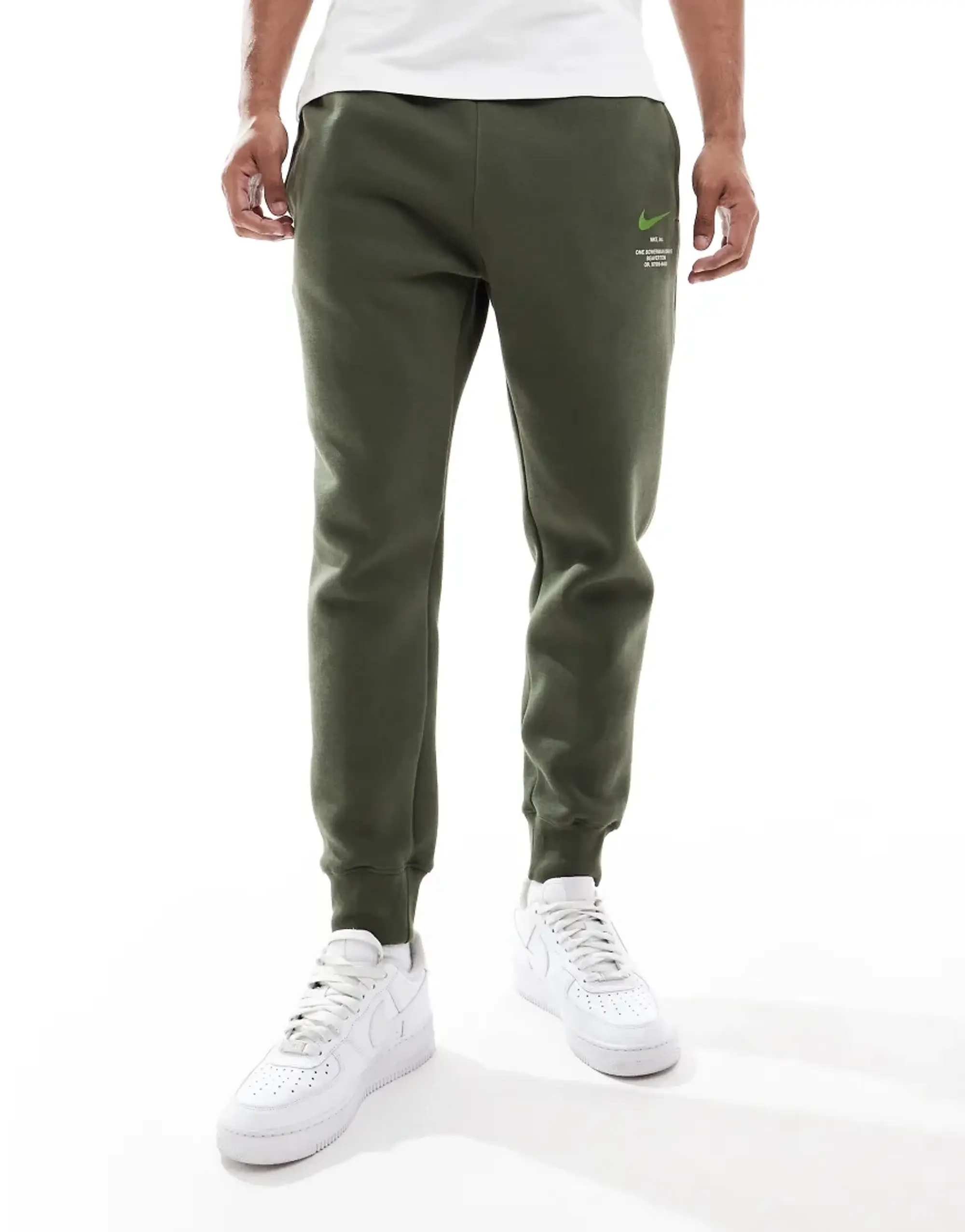 Nike Club Bowerman Logo Cuffed Joggers In Khaki-Green