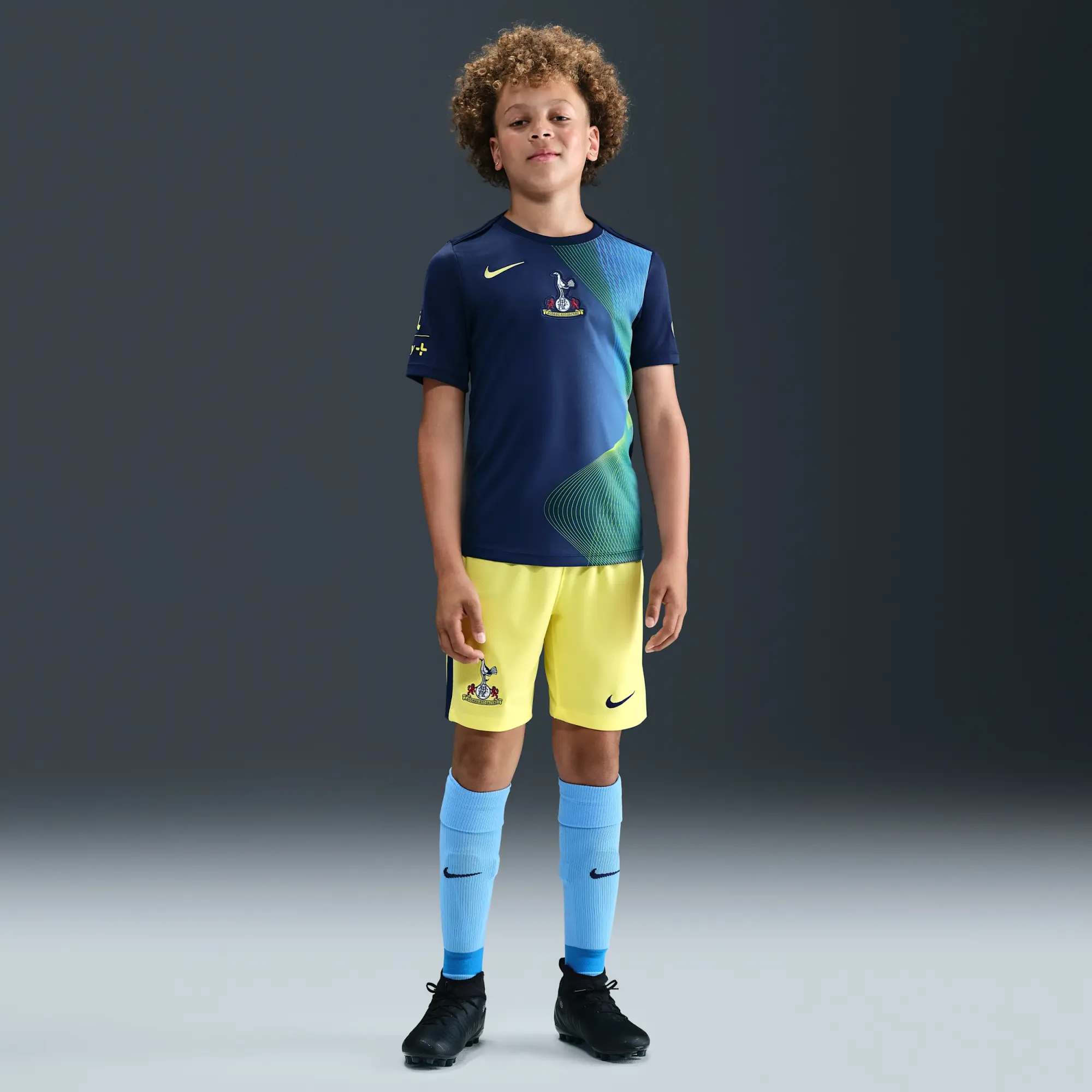 Tottenham Hotspur Academy Pro Third Older Kids' Nike Dri-FIT Total 90 Football Pre-Match Top - Blue - Polyester