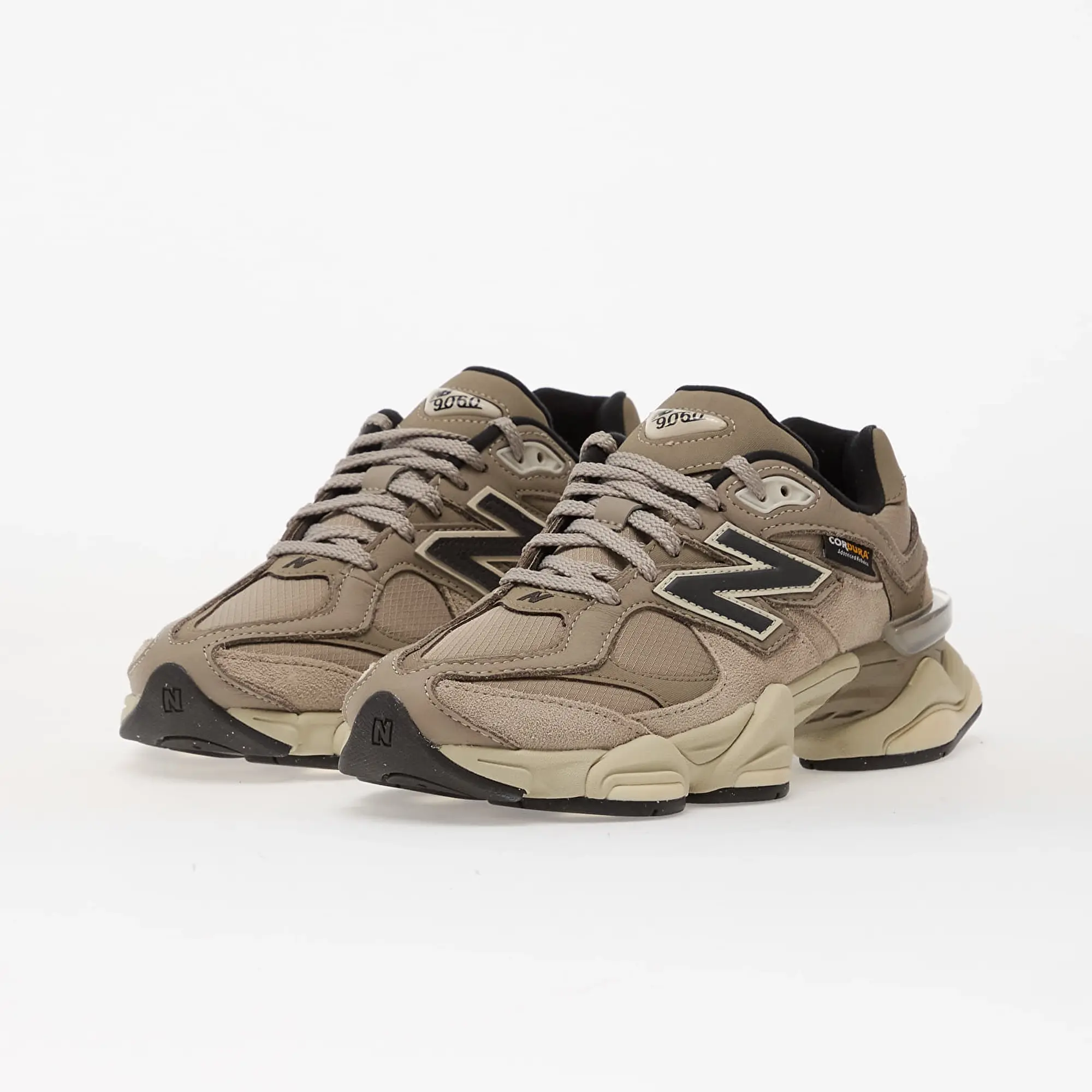 Sneakers New Balance 9060 Arid Stone Eur 45.5