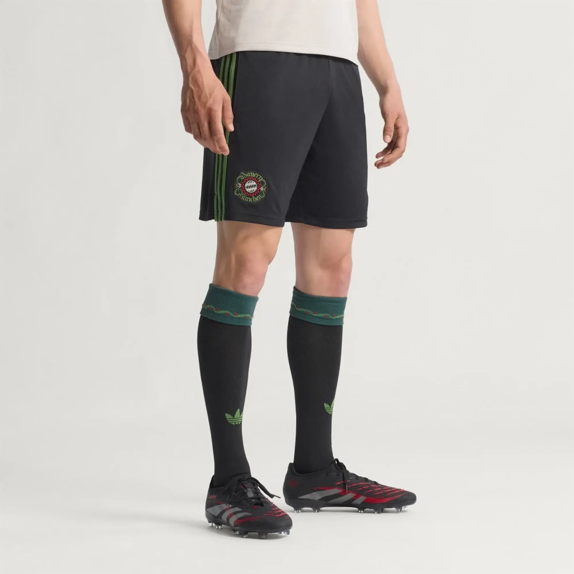 adidas FC Bayern 25/26 Wiesn Shorts