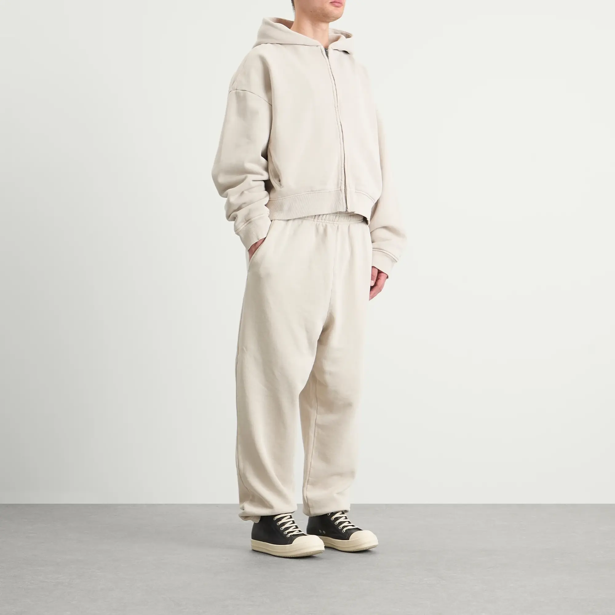 Entire Studios Men's Standard Sweatpant Offwhite