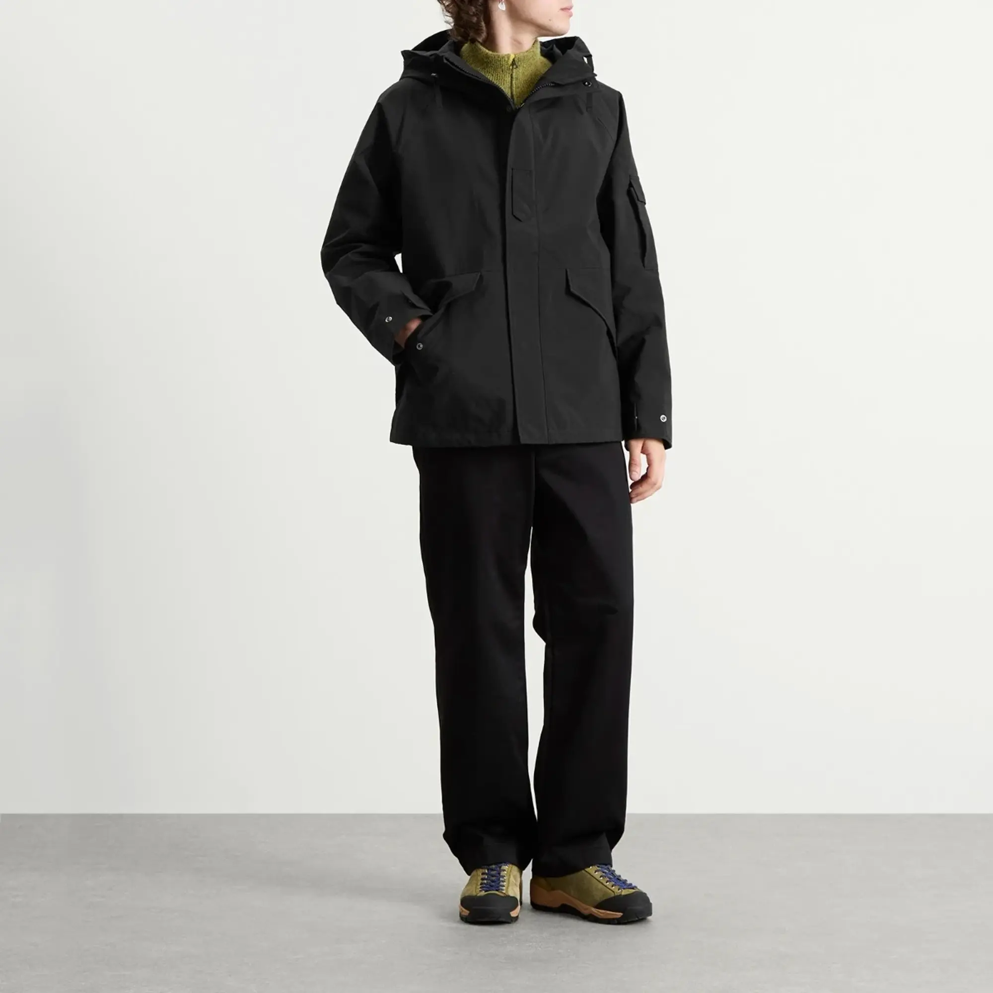 Nanamica Men's 2L Nylon Gore-Tex Cruiser Jacket Black