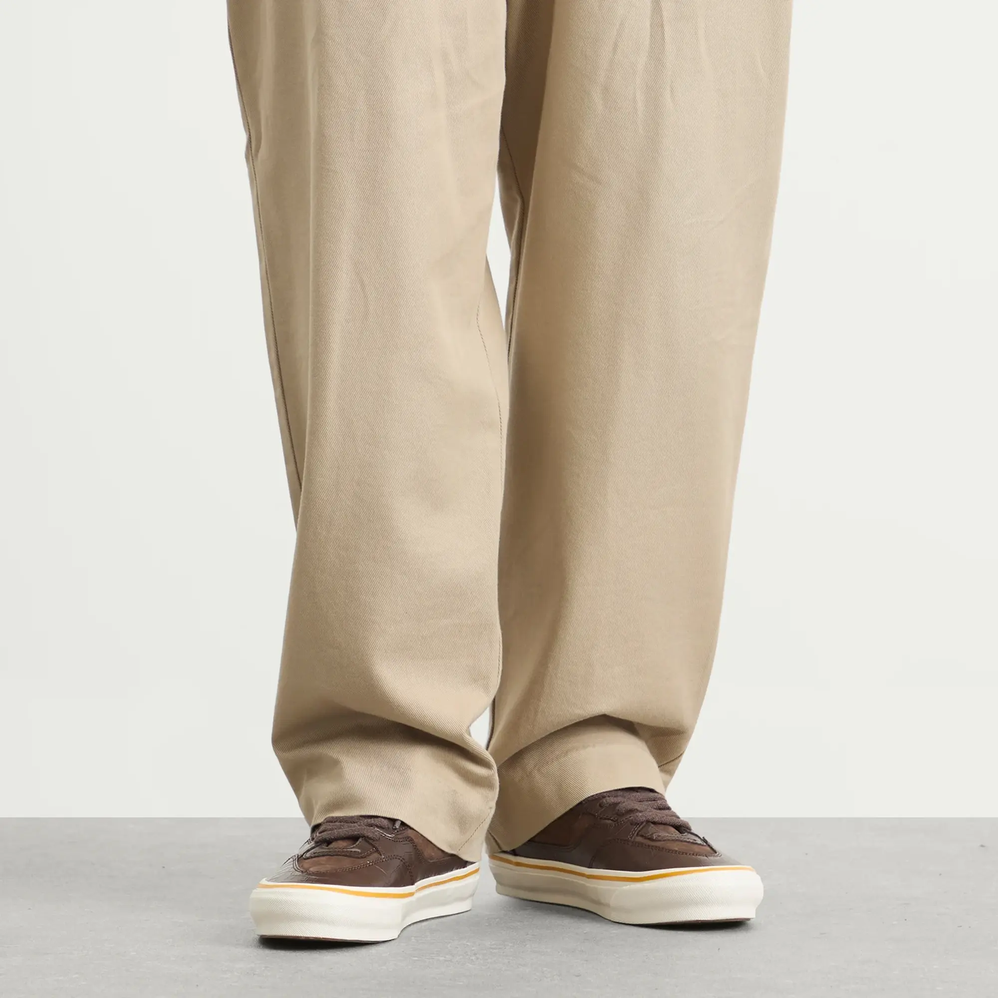 Vans Ruby 33 Half Cab Sneaker Demitasse Brown Patent