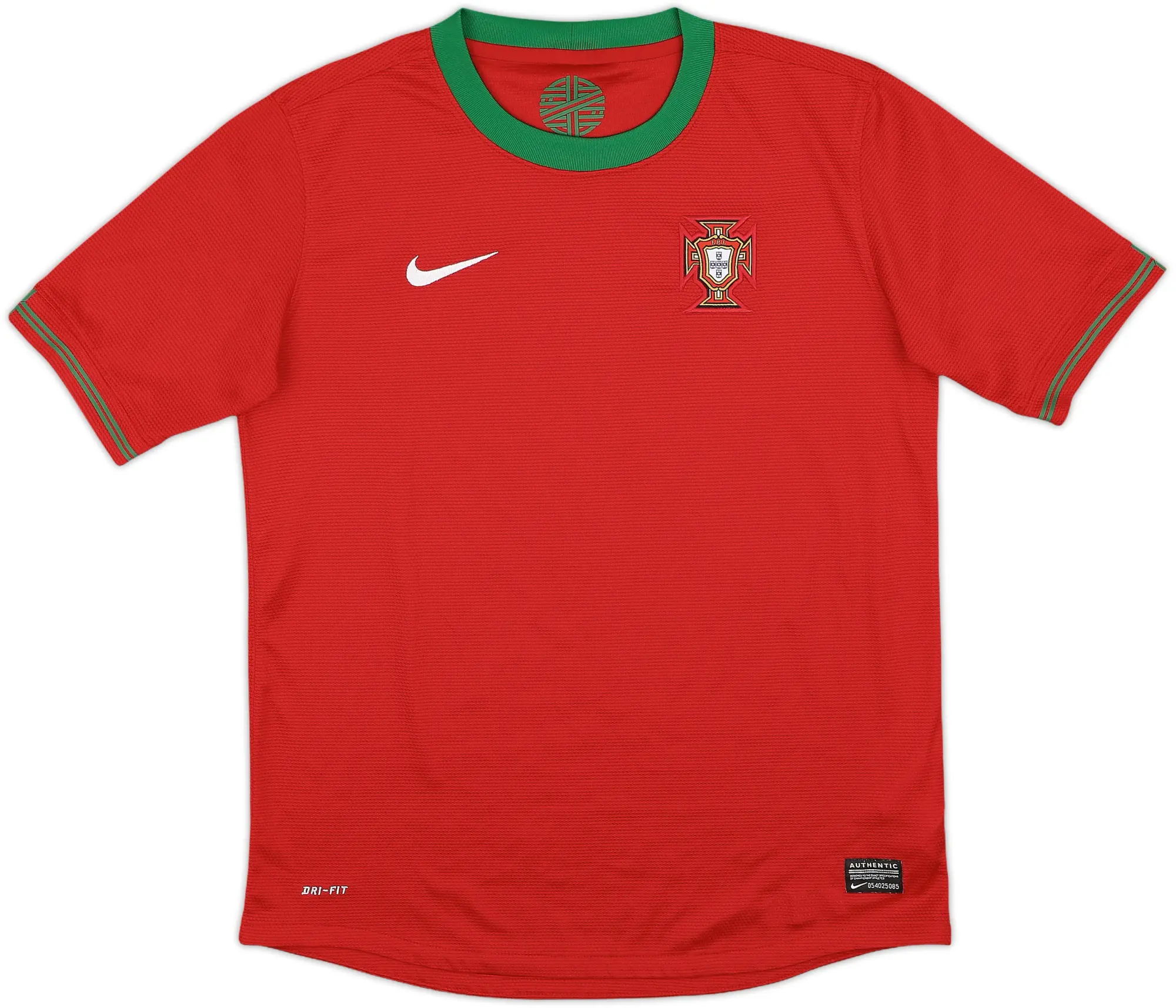 Nike Portugal Boys SS Home Shirt 2012