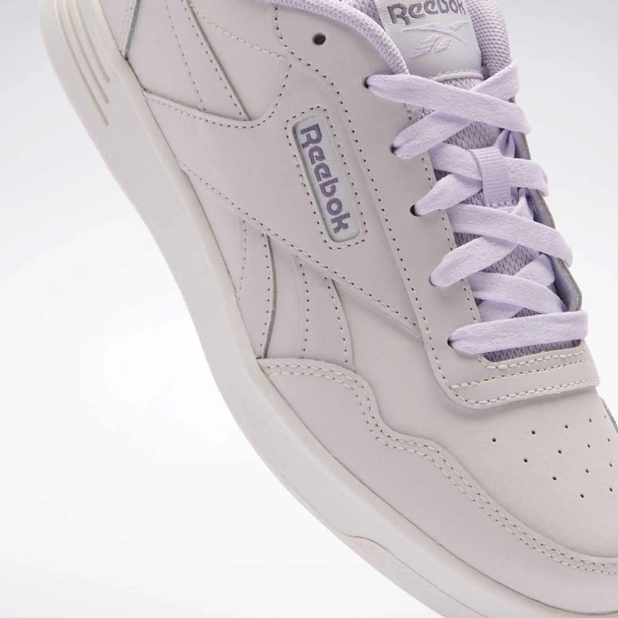 Reebok Classics Court Advance Trainers