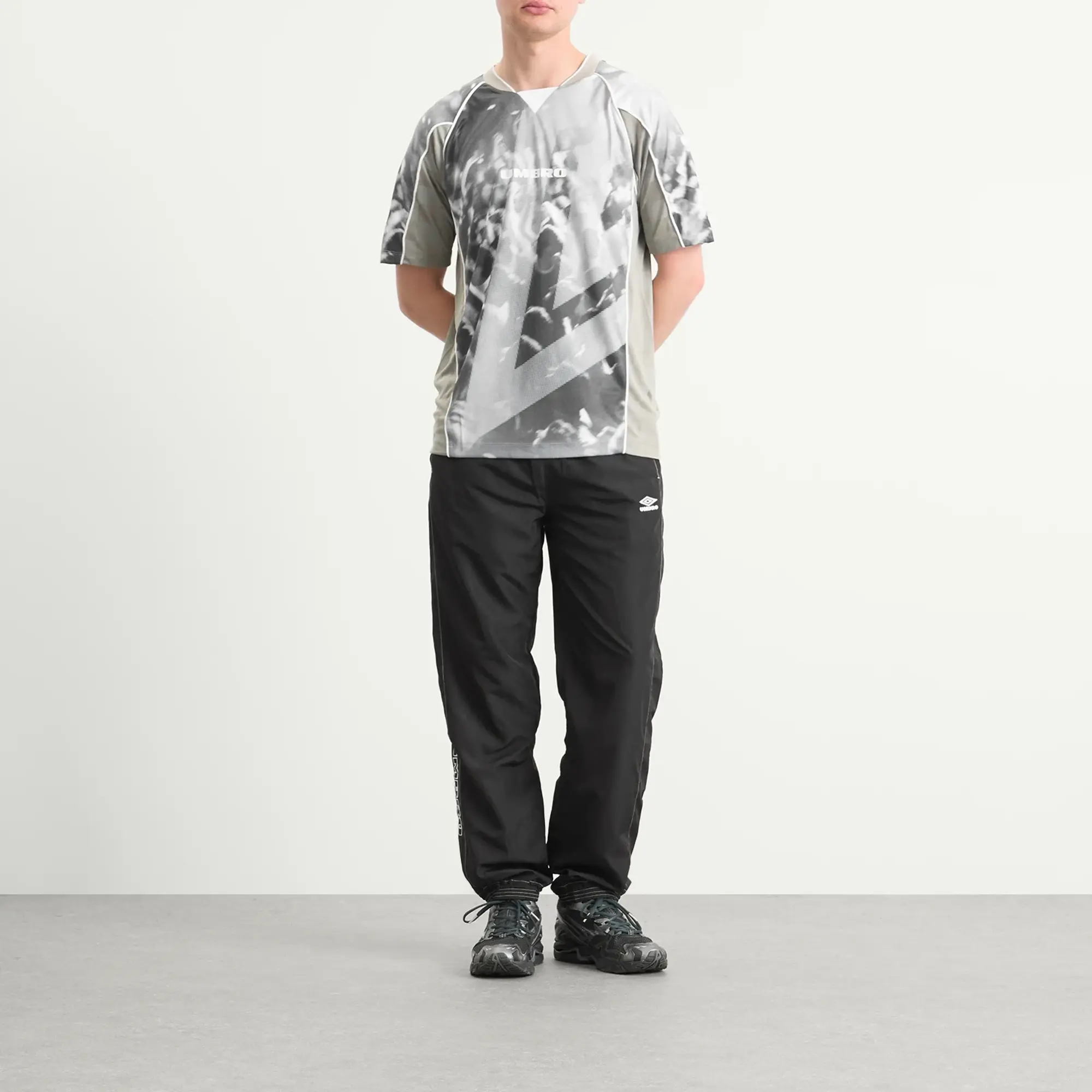 Umbro Men's Panelled Raglan Shirt Harbor Mist