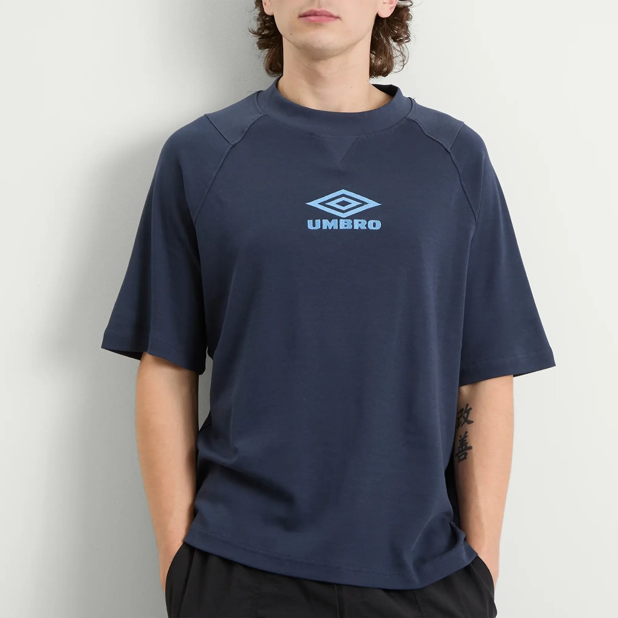 Umbro Men's Iconic Boxy T-Shirt Dark Navy/ Vista Blue