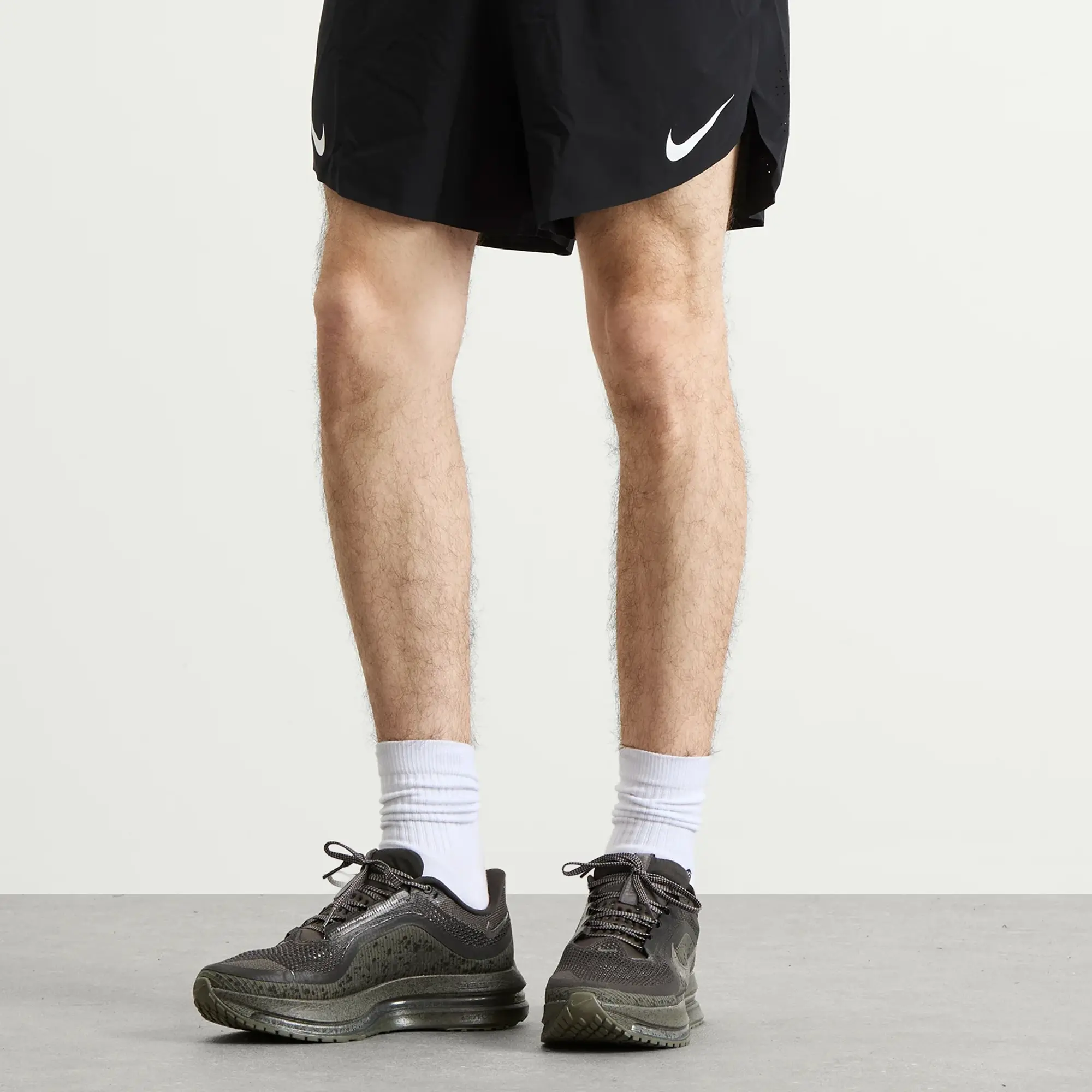 Nike Men's Pegasus Premium Sp Sneaker Loden/Ash/Charcoal